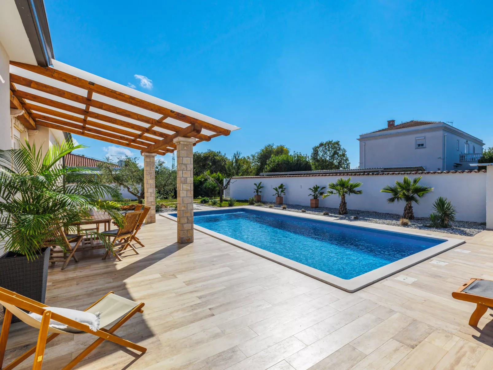 Mediterana Loft-Outside