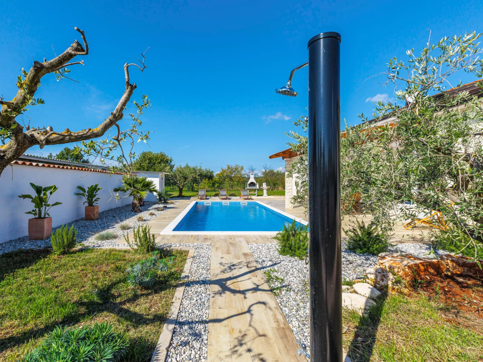 Mediterana Loft-Outside