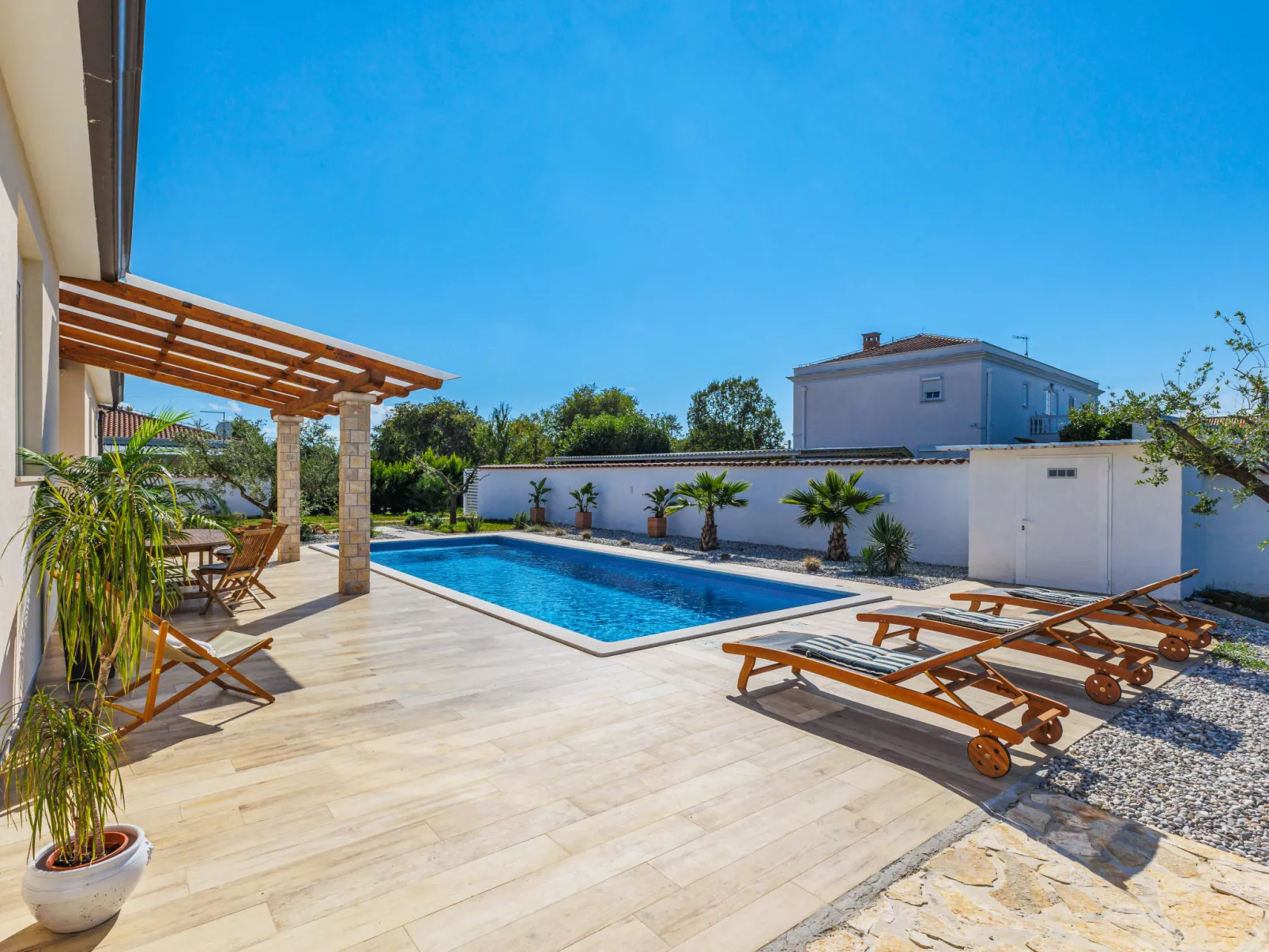 Mediterana Loft-Outside