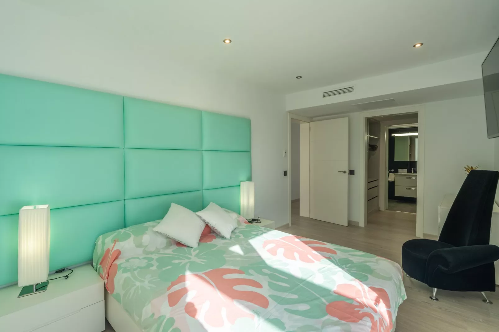 Rubi de la Torre, Villa 5StarsHome Mallorca-Bedroom