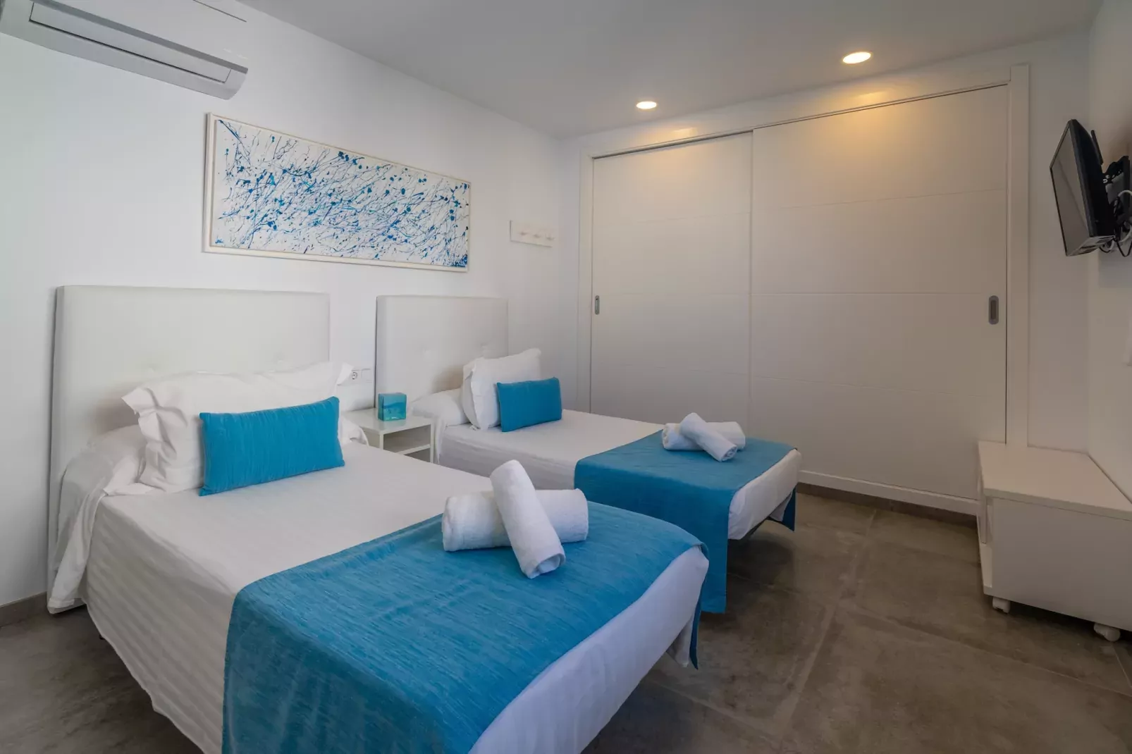 Son Serra Paradise, Beach House 5StarsHome Mallorc-Bedroom