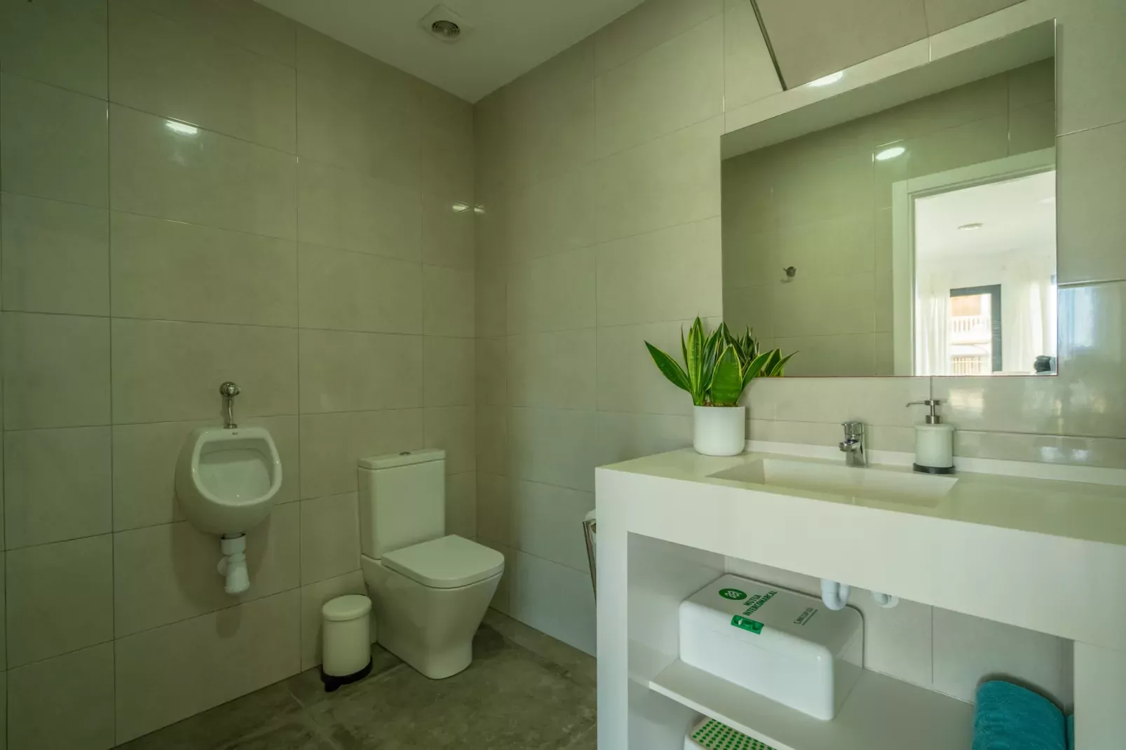 Son Serra Paradise, Beach House 5StarsHome Mallorc-Bathroom