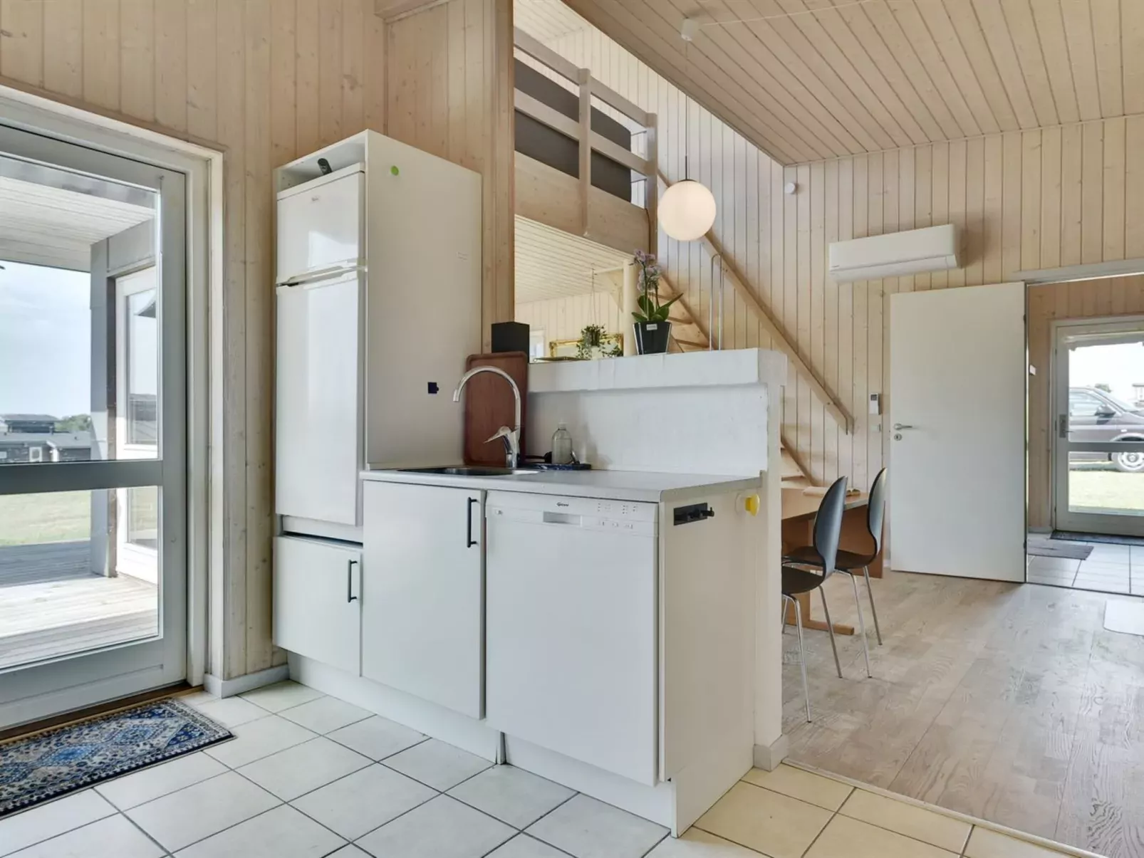 "Wilmar" - 380m from the sea-Inside