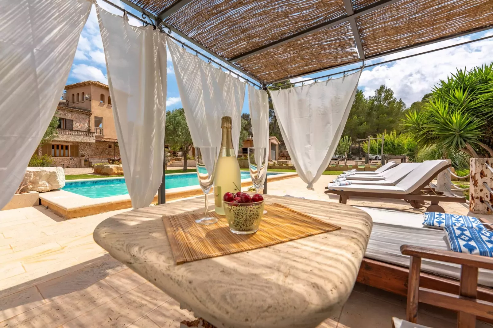 Issamar, Finca 5StarsHome Mallorca-Balcon-terrasse