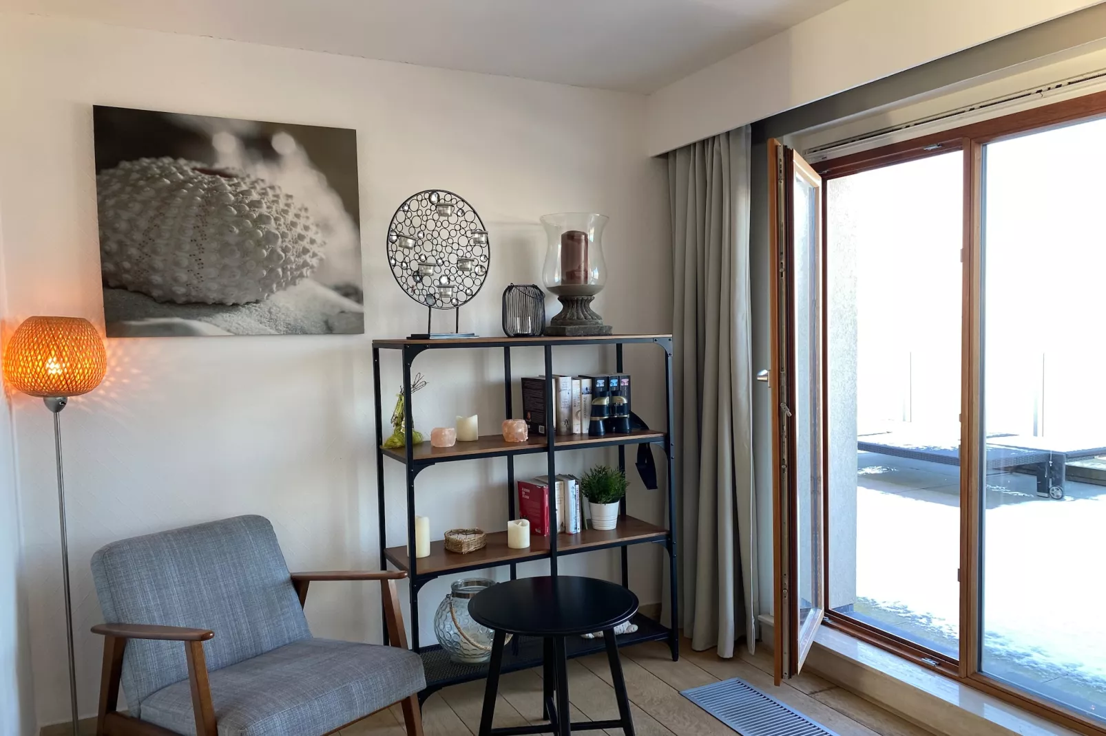 TIJL A 0901GAR-Living room