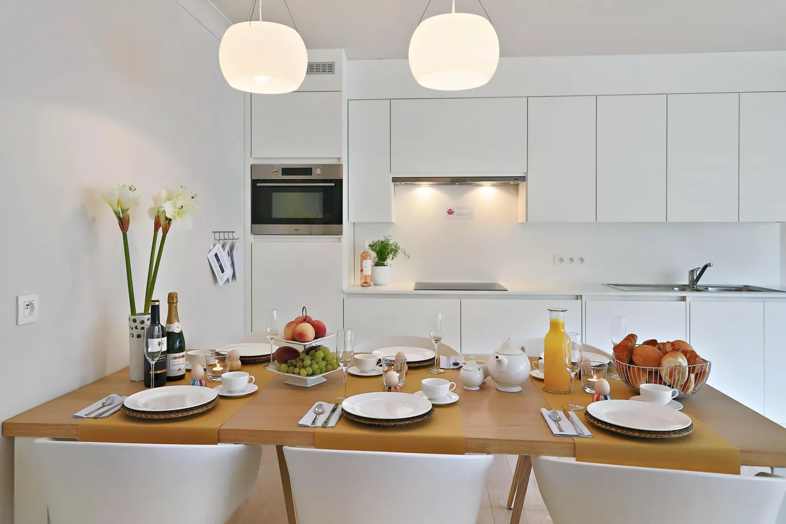 LITTORAAL 402-Dining room