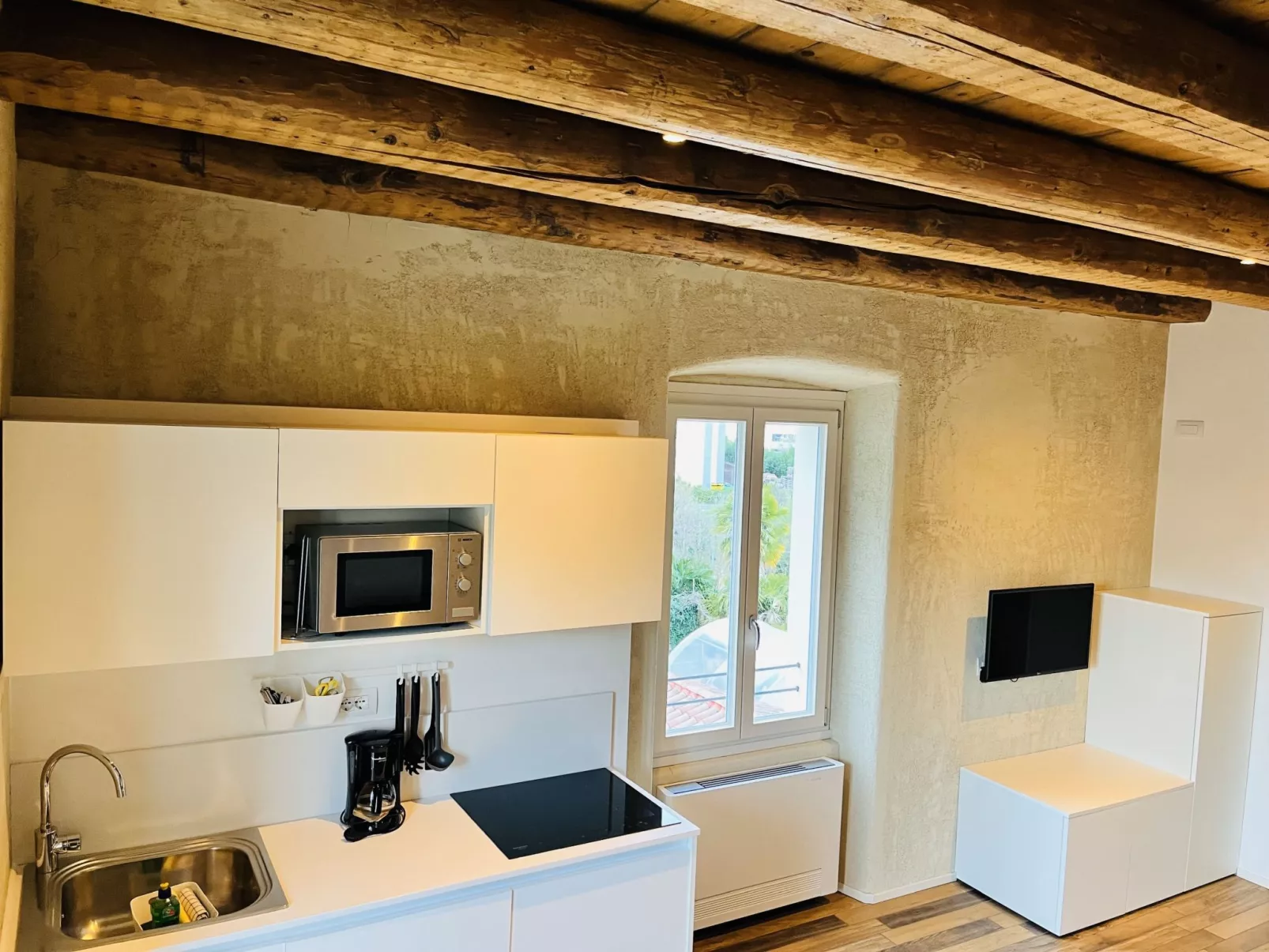 Albola Suite - 10178622
