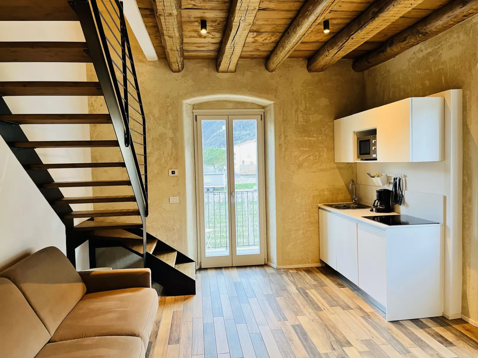Albola Suite - 10178623
