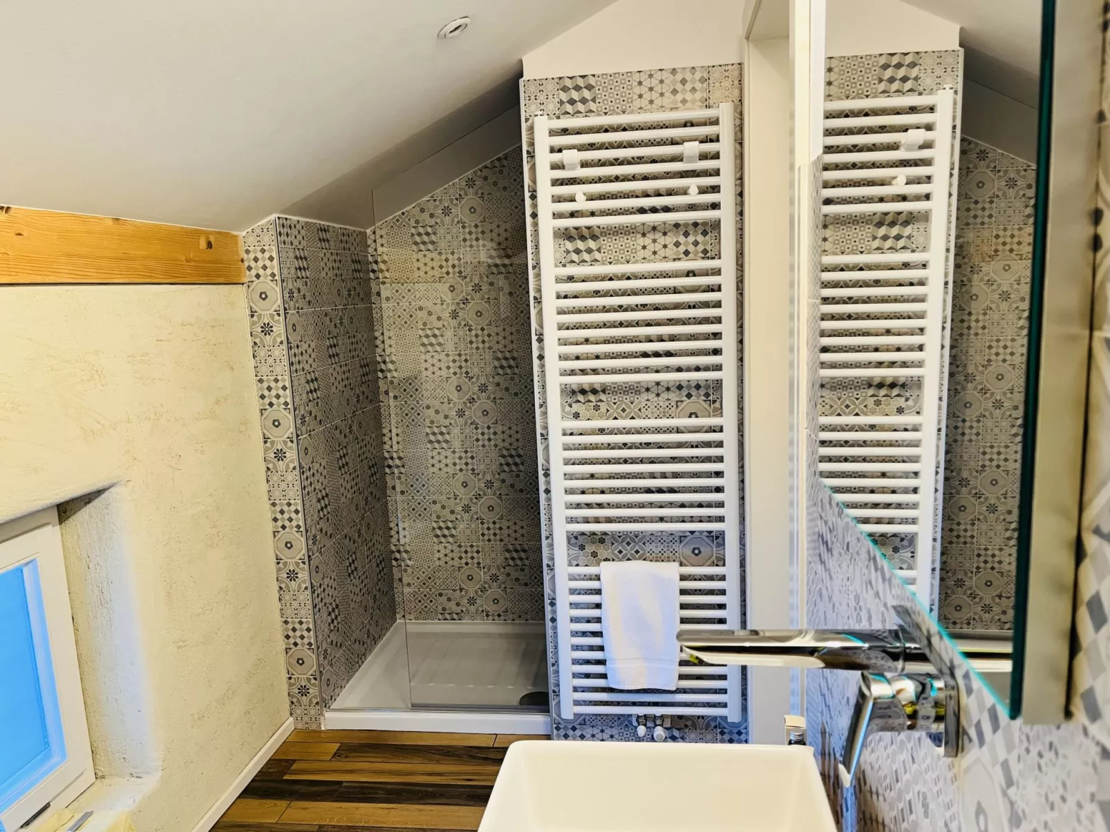 Albola Suite - 10178625