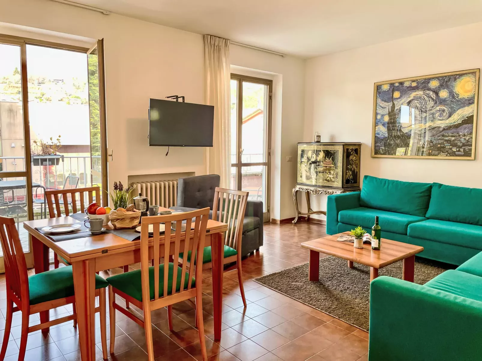 Domaso central apartment-Dedans