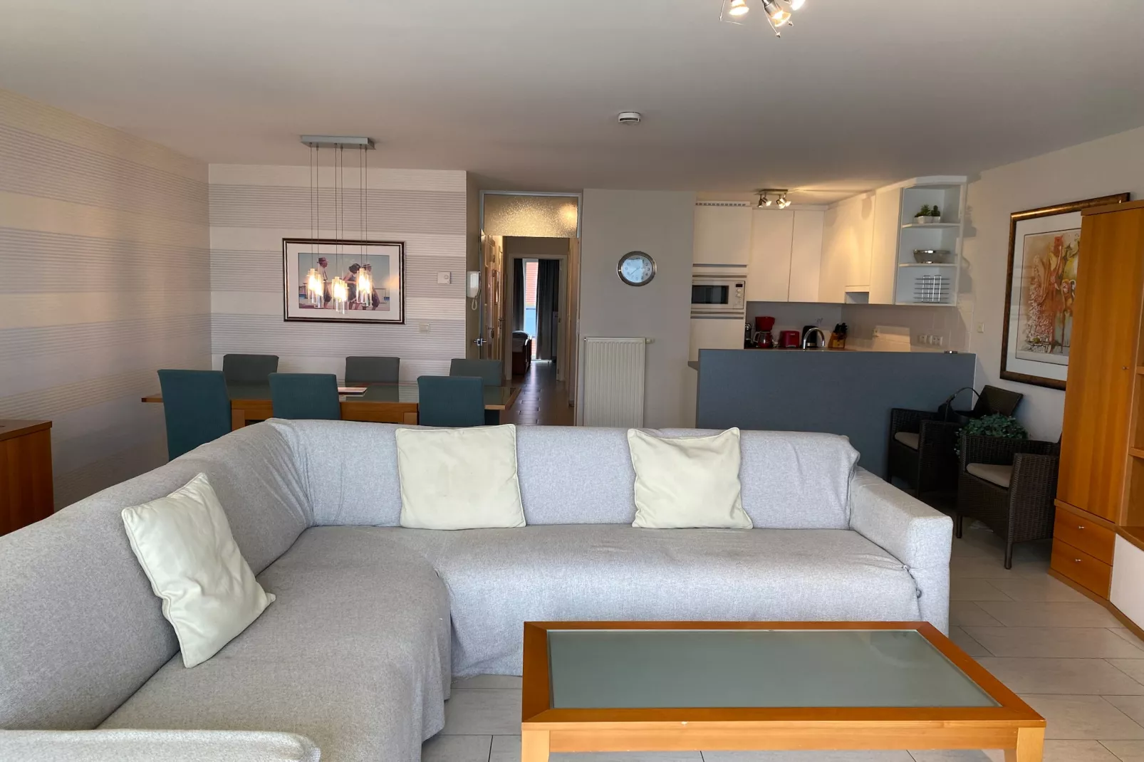 NEPTUNE60 0601GAR-Living room