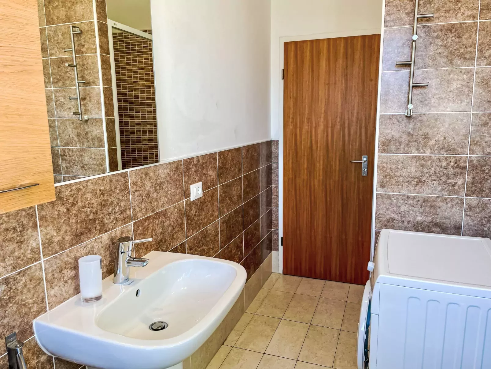 Domaso central apartment-Dedans