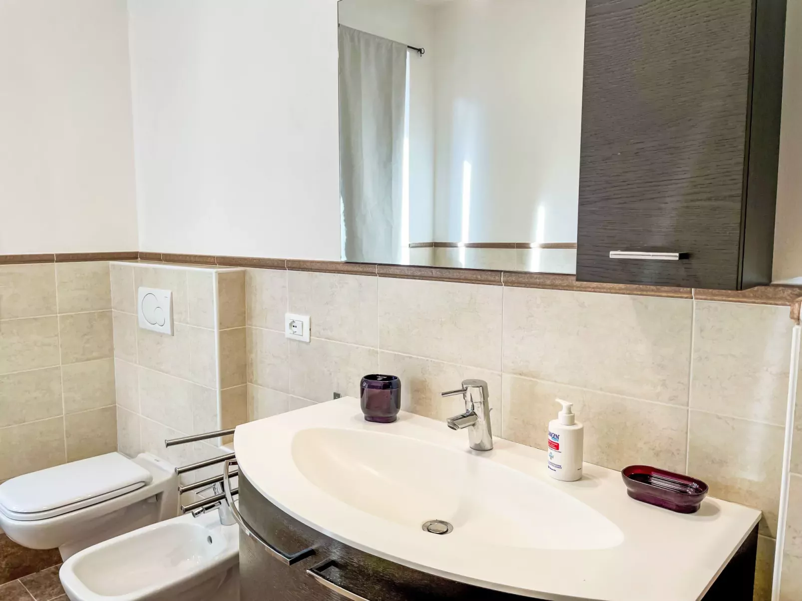 Domaso central apartment-Dedans