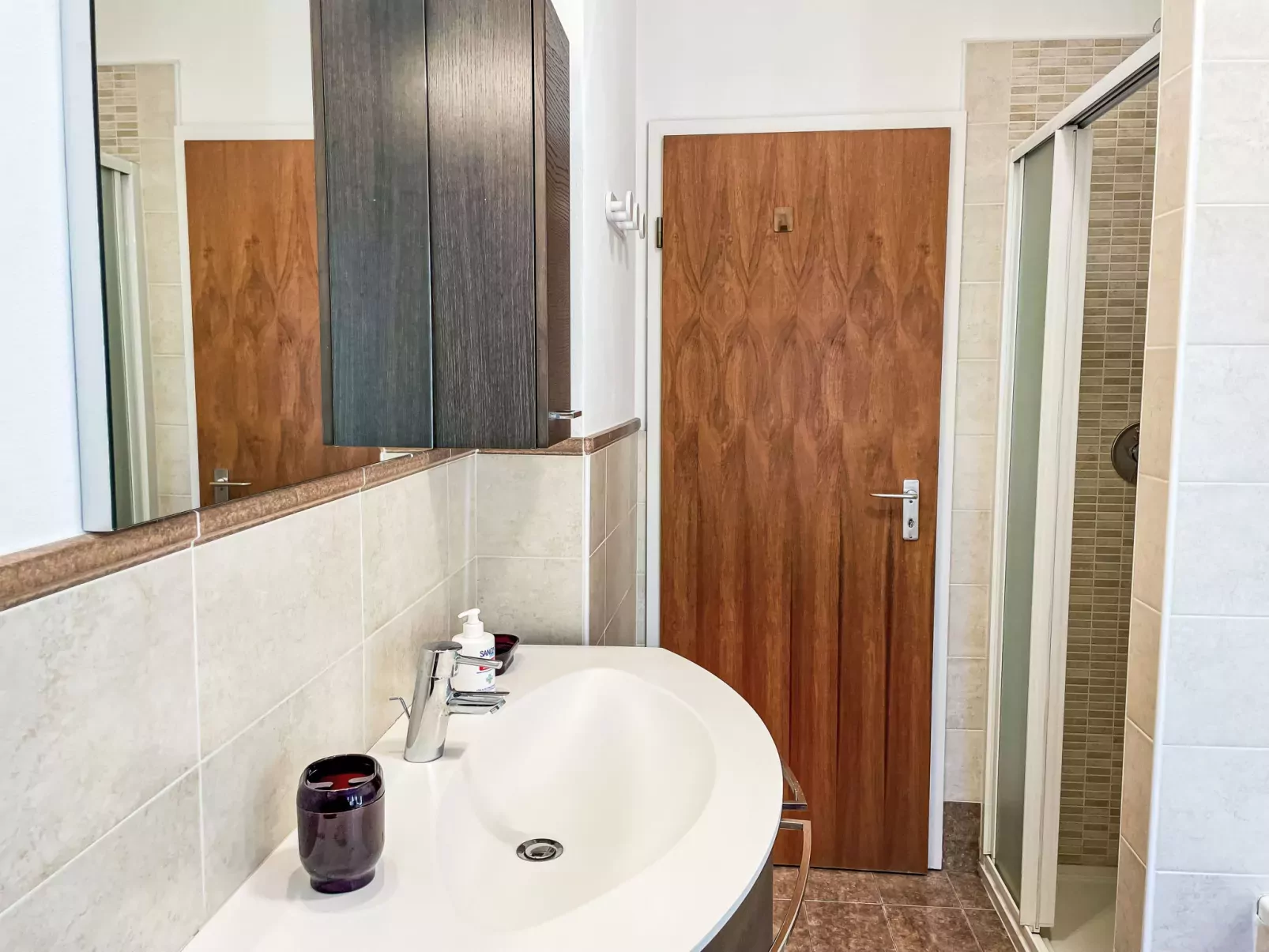 Domaso central apartment-Dedans