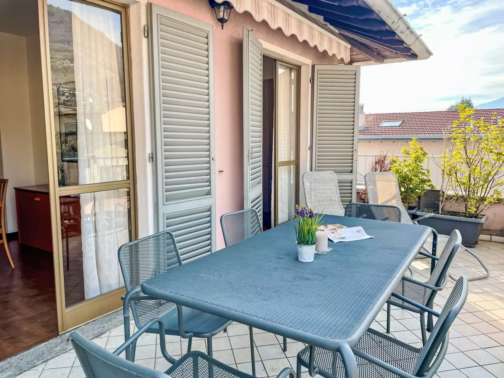 Domaso central apartment-Dehors