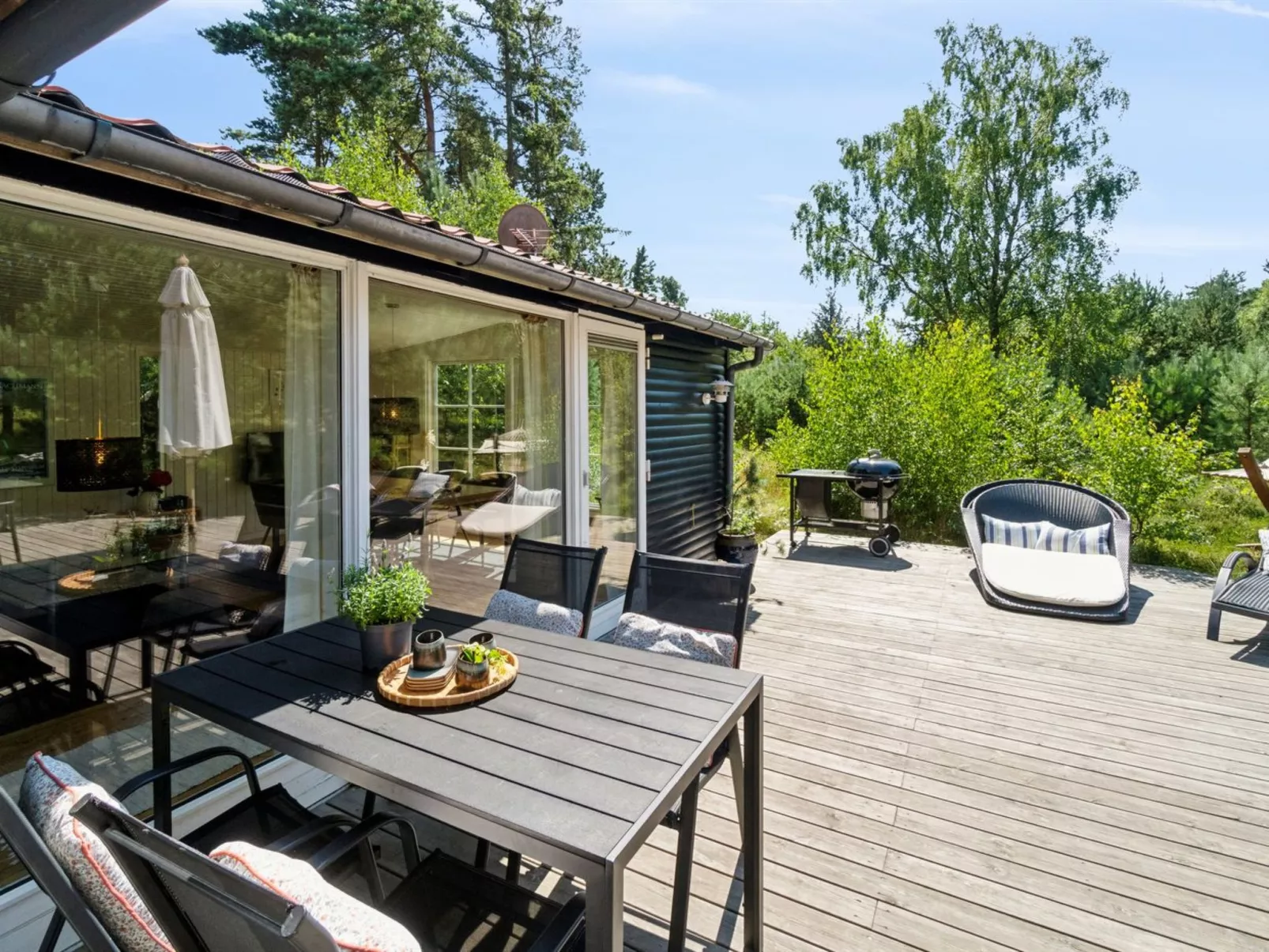 "Sylvie" - 400m from the sea-Draußen
