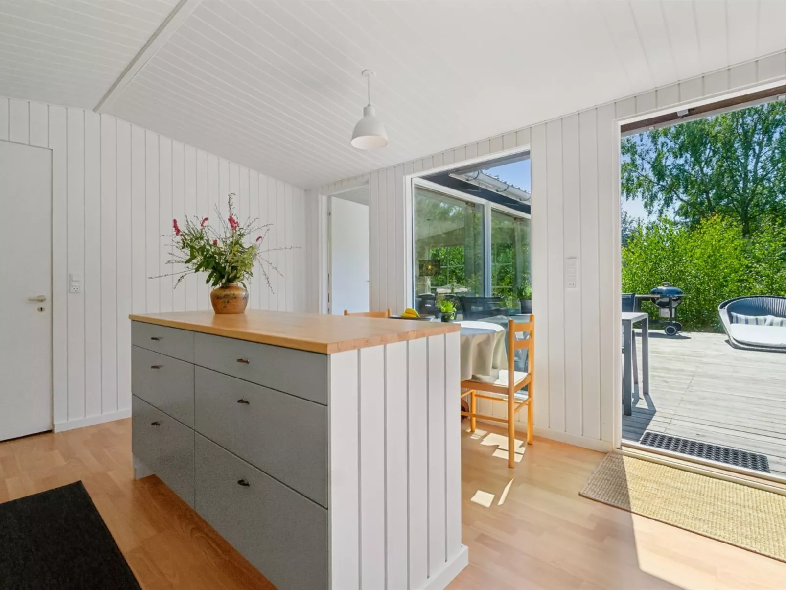"Sylvie" - 400m from the sea-Drinnen
