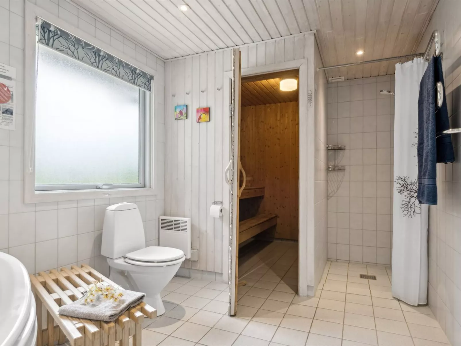 "Blomma" - 300m from the sea-Drinnen