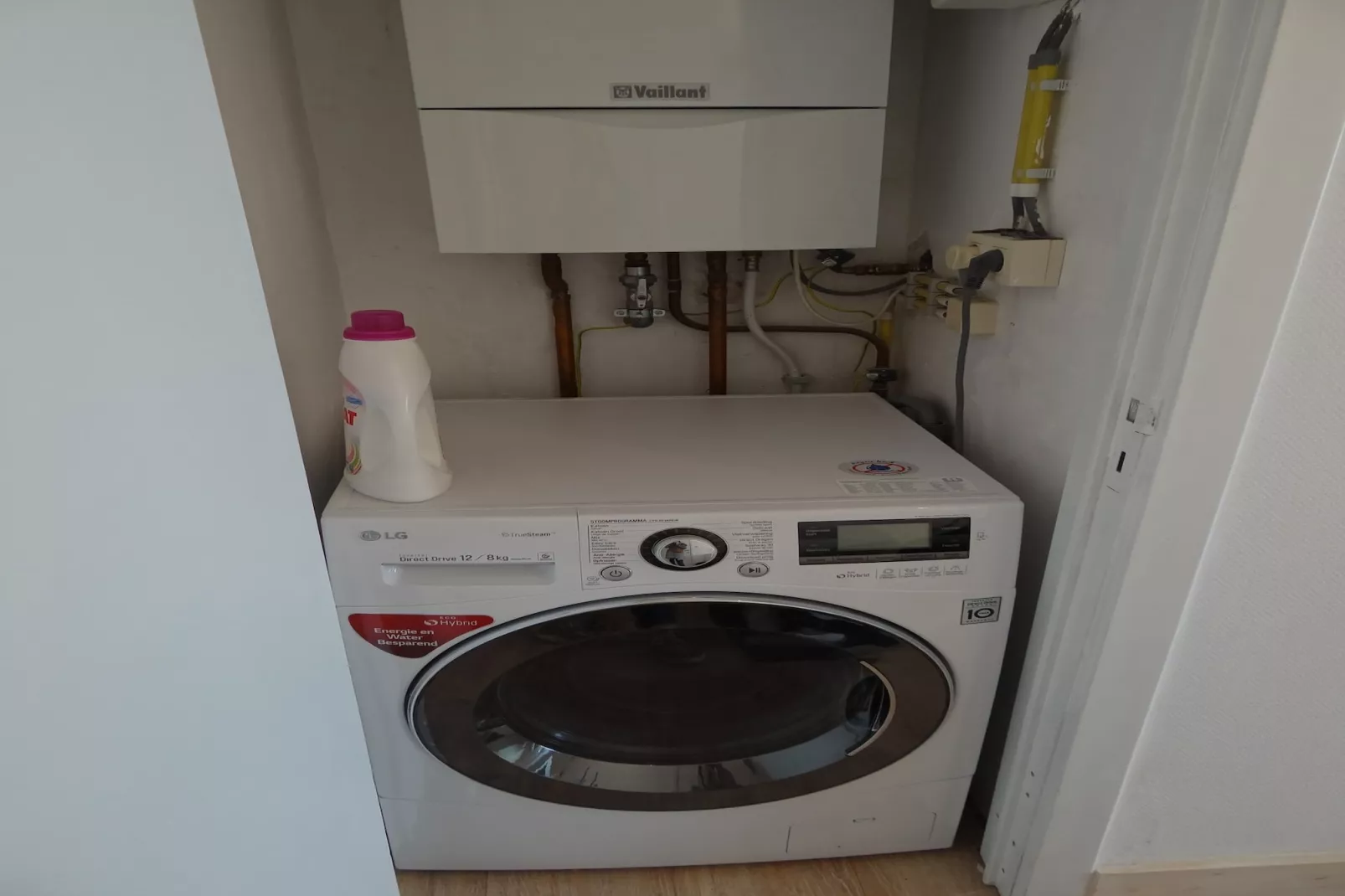 VIKING 501-Facilities