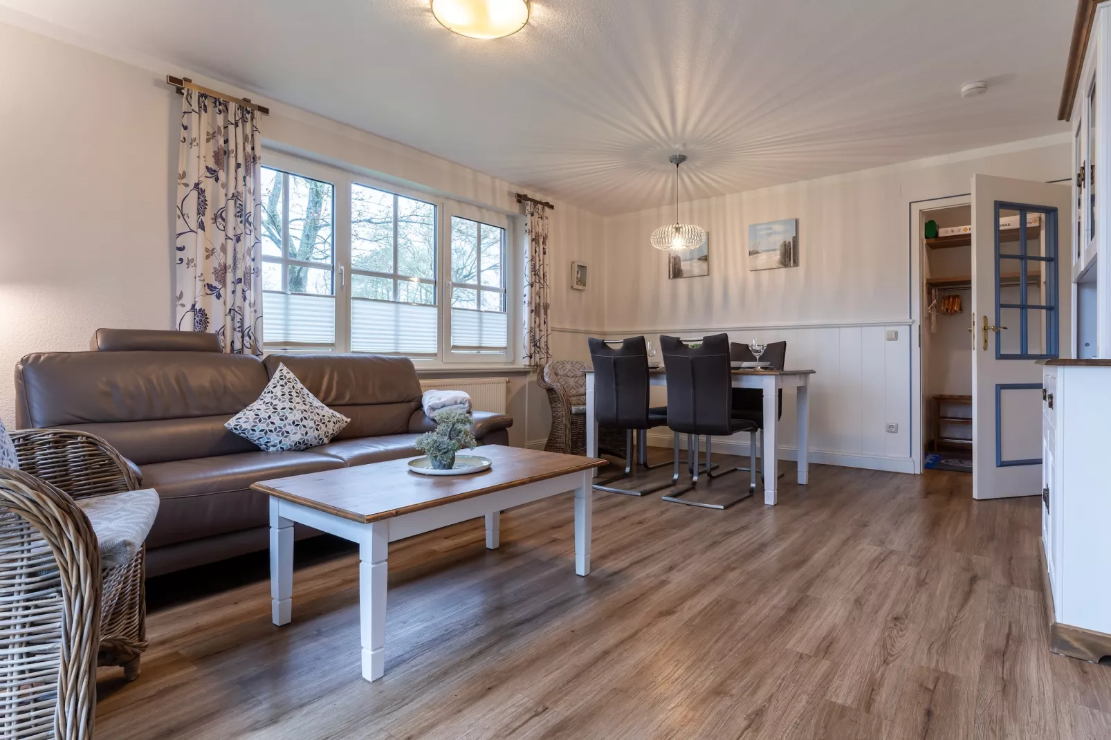 Huus Avelia - Wohnung EG-Living room