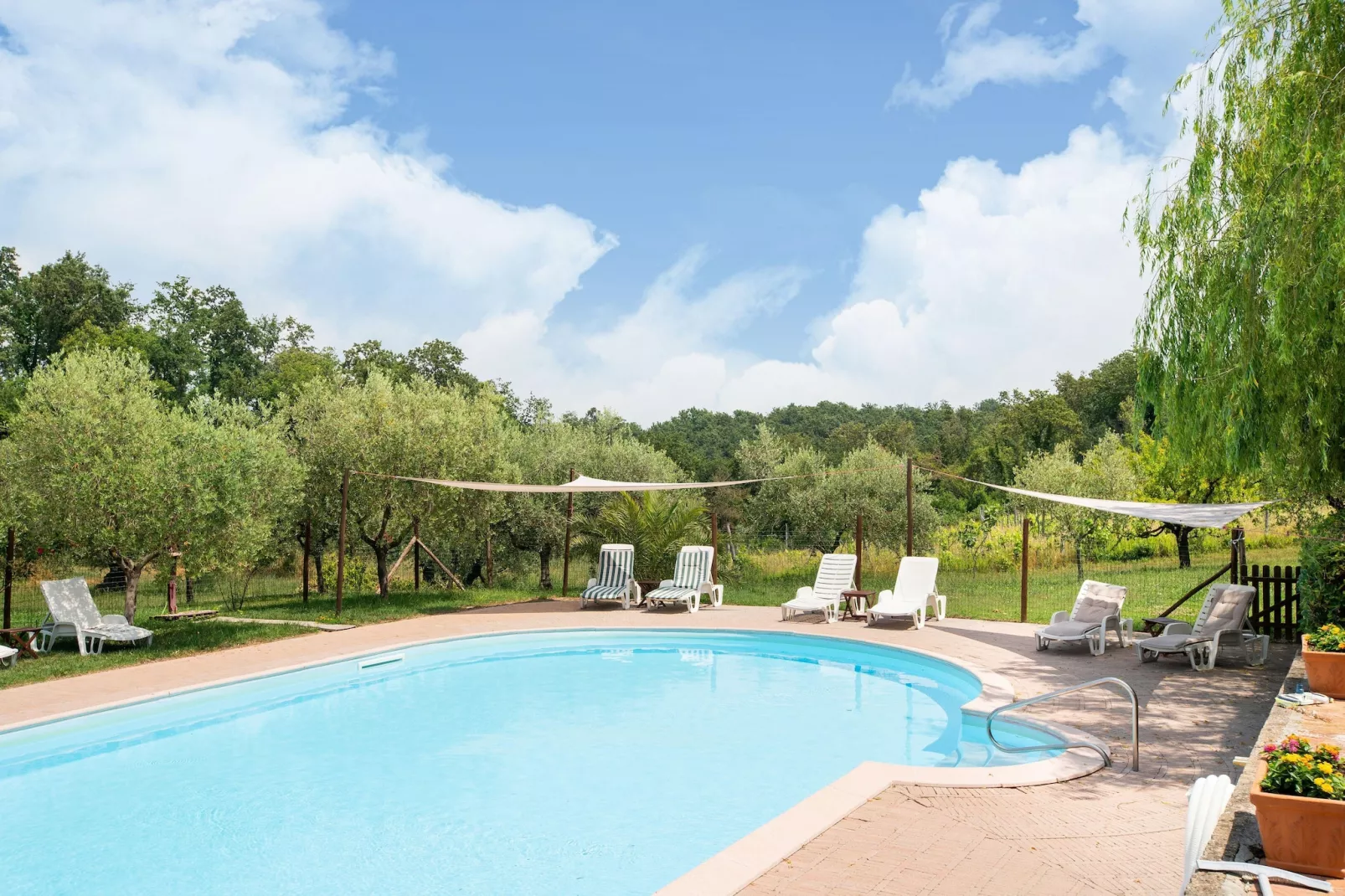Colombaia-Pool