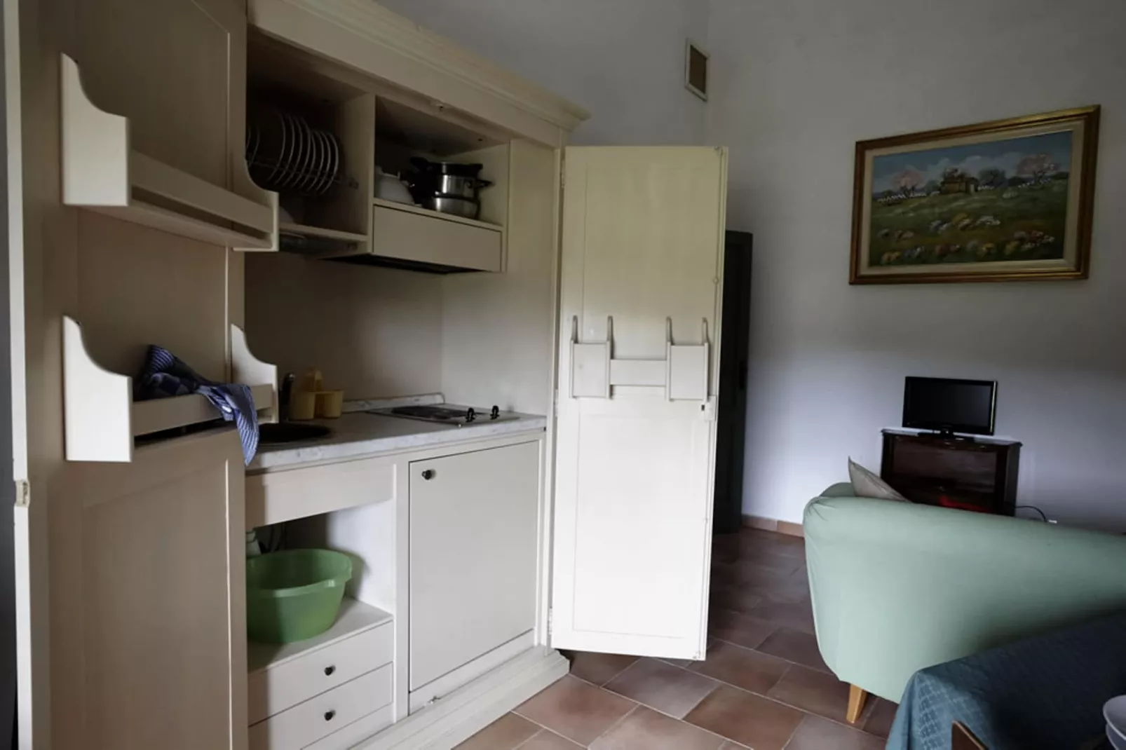Colombaia-Kitchen