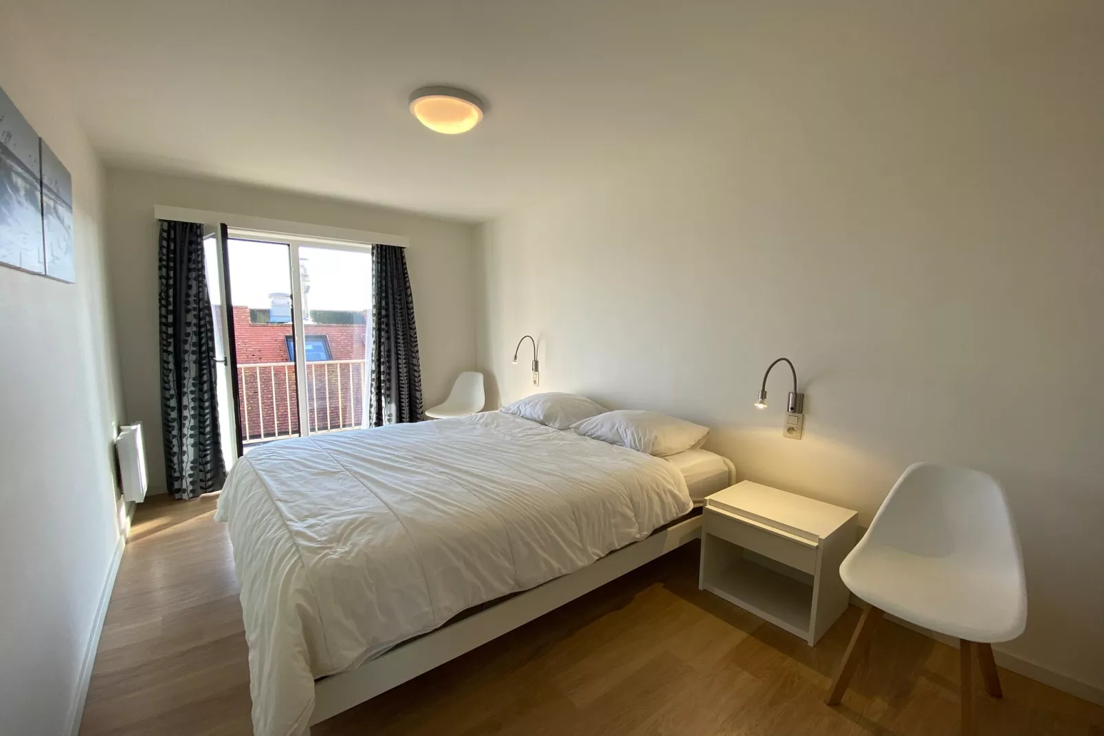 TIJL A 702-Living room