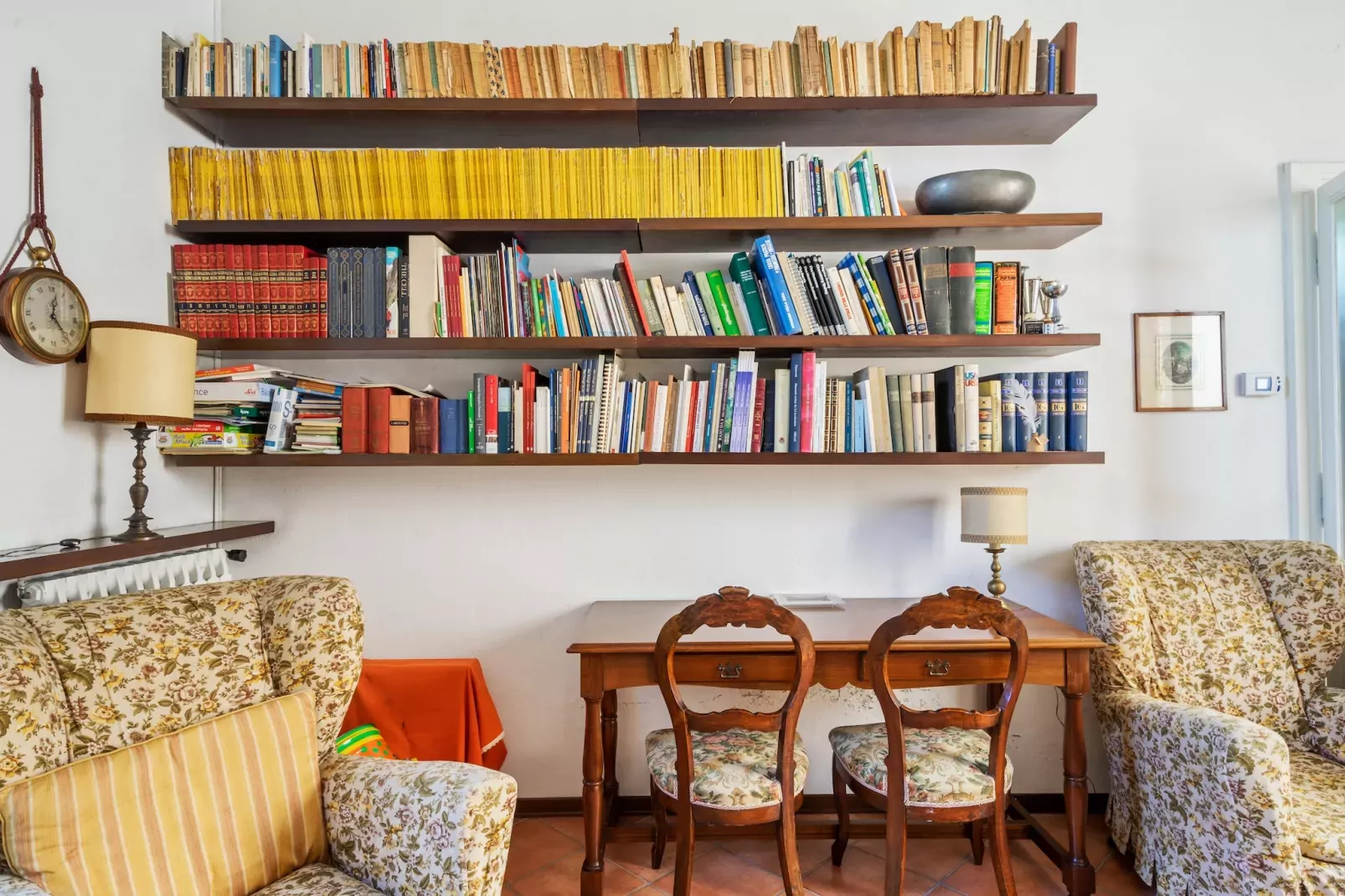 Nouvelle Belle Epoque-Living room