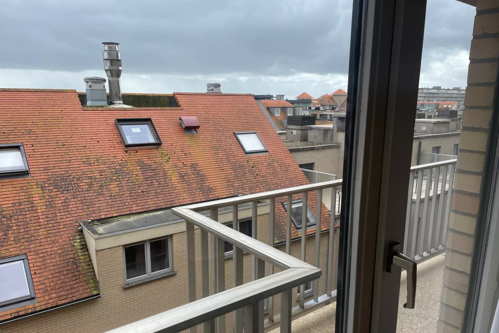 TIJL A 702-Terrace balcony