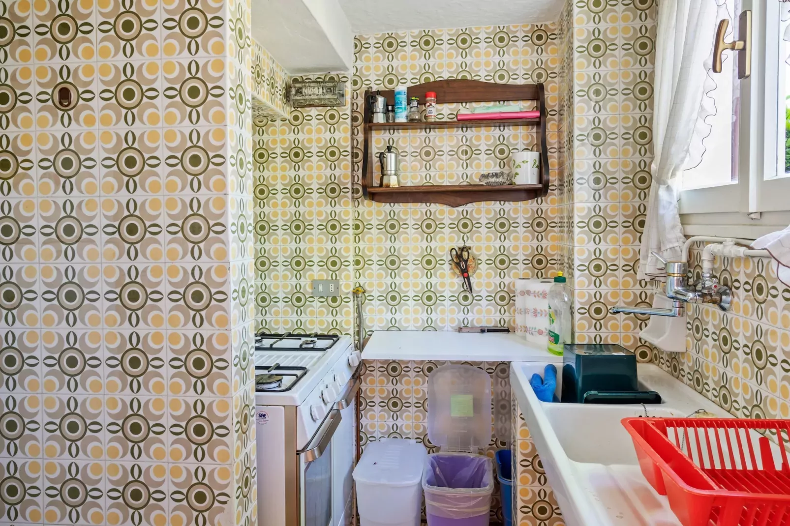 Nouvelle Belle Epoque-Kitchen