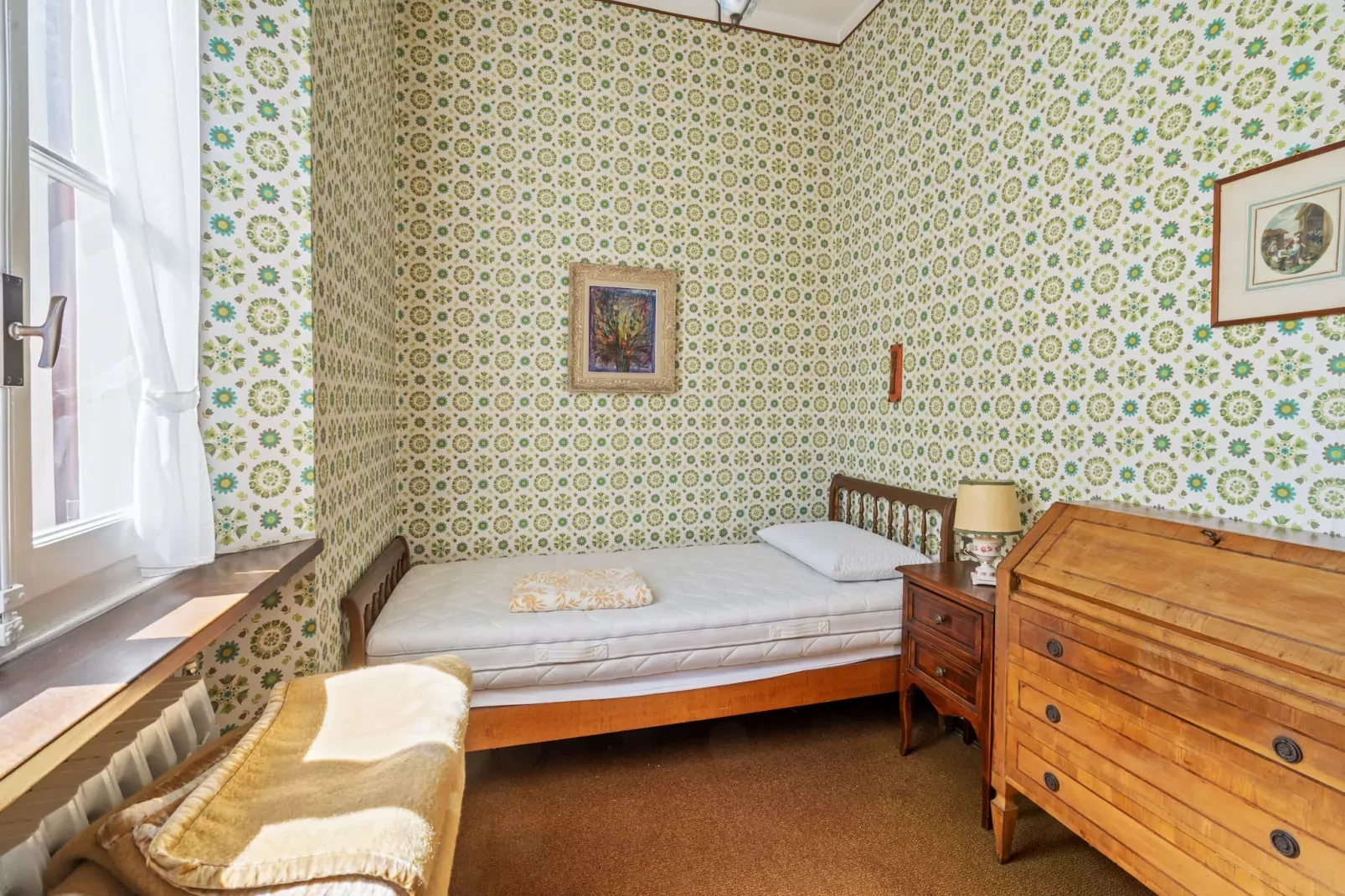 Nouvelle Belle Epoque-Bedroom