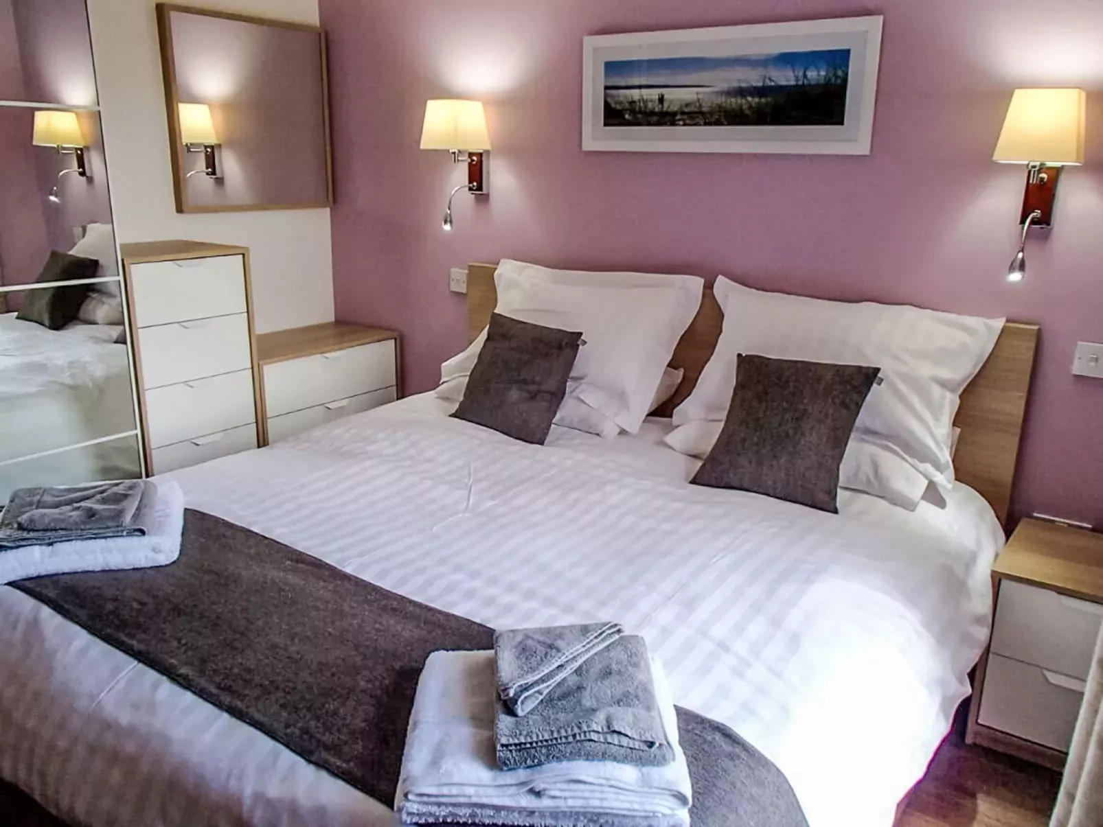 Cuan Beag-Inside