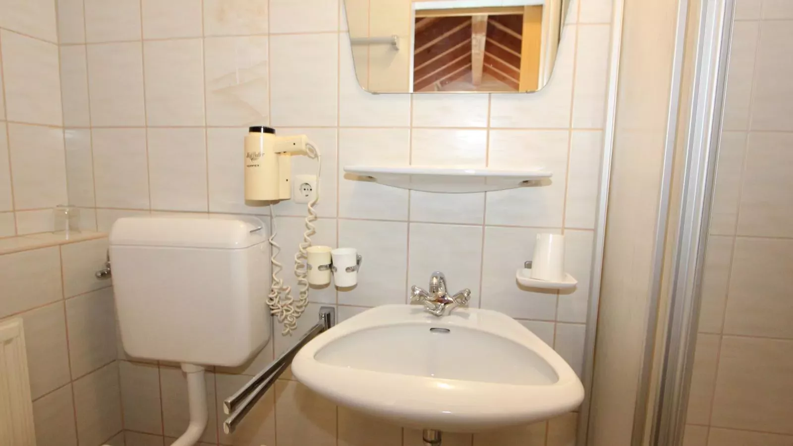 Schweizerhof Arnika-Bathroom