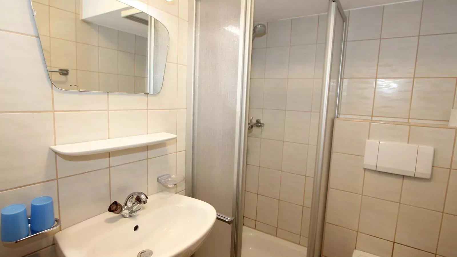 Schweizerhof Arnika-Bathroom