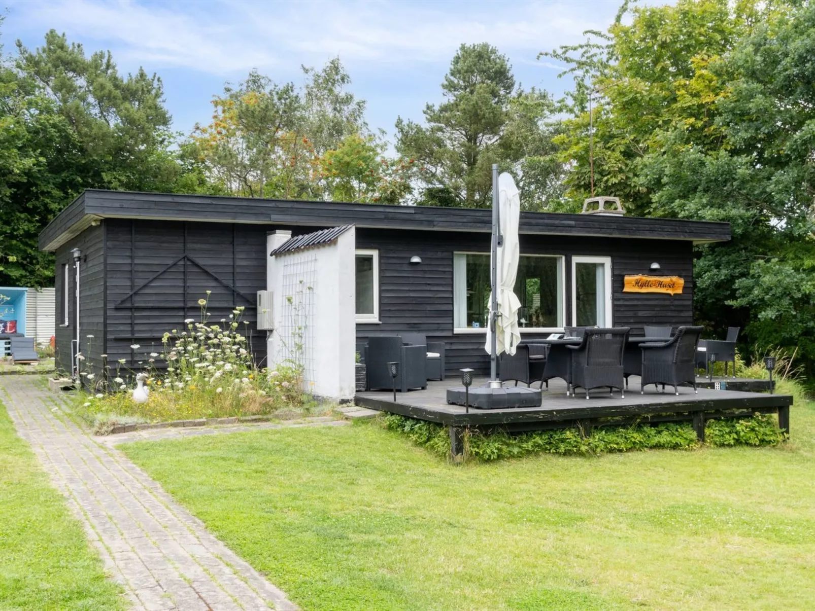 "Mark" - 1.2km from the sea - 10093445