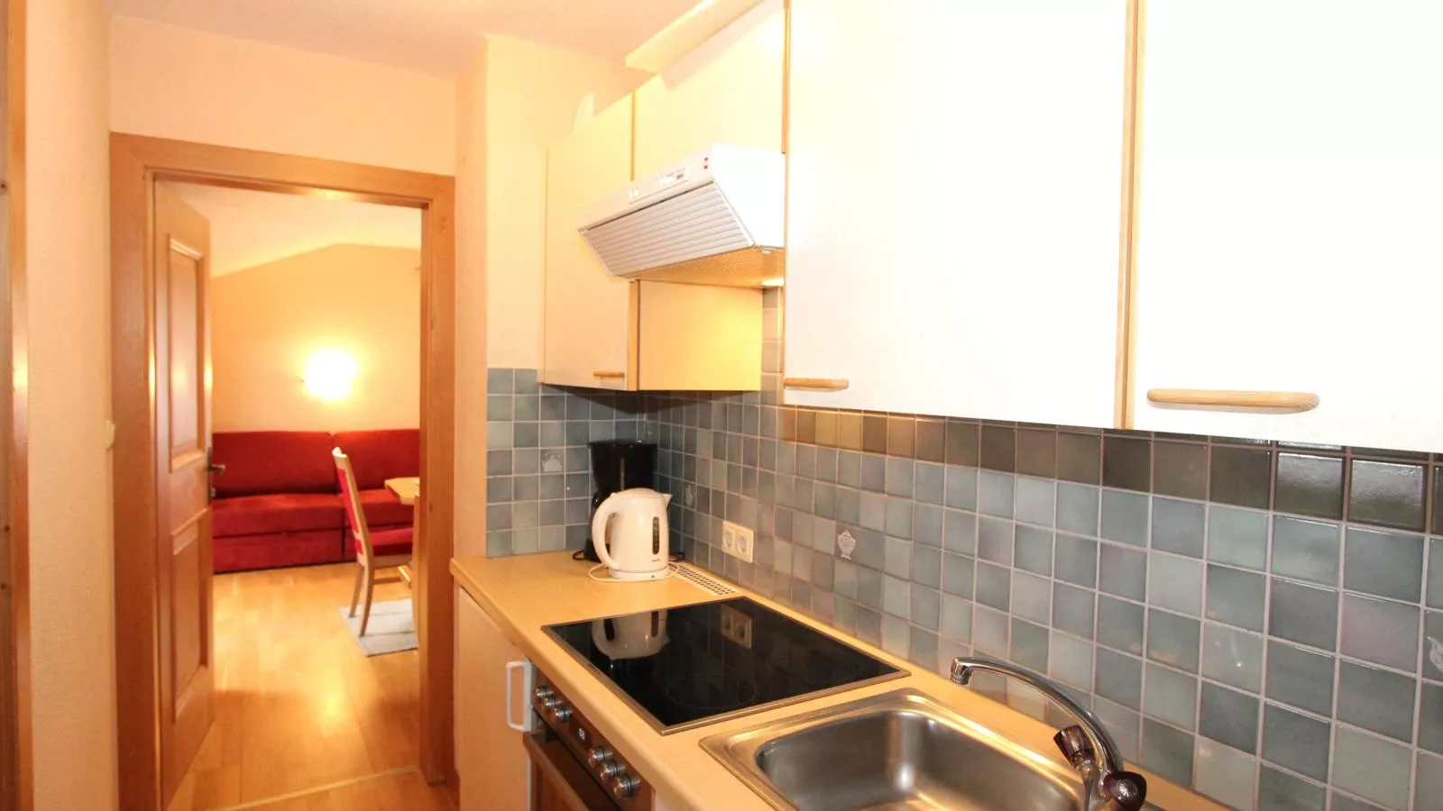 Schweizerhof Ringelblume-Kitchen