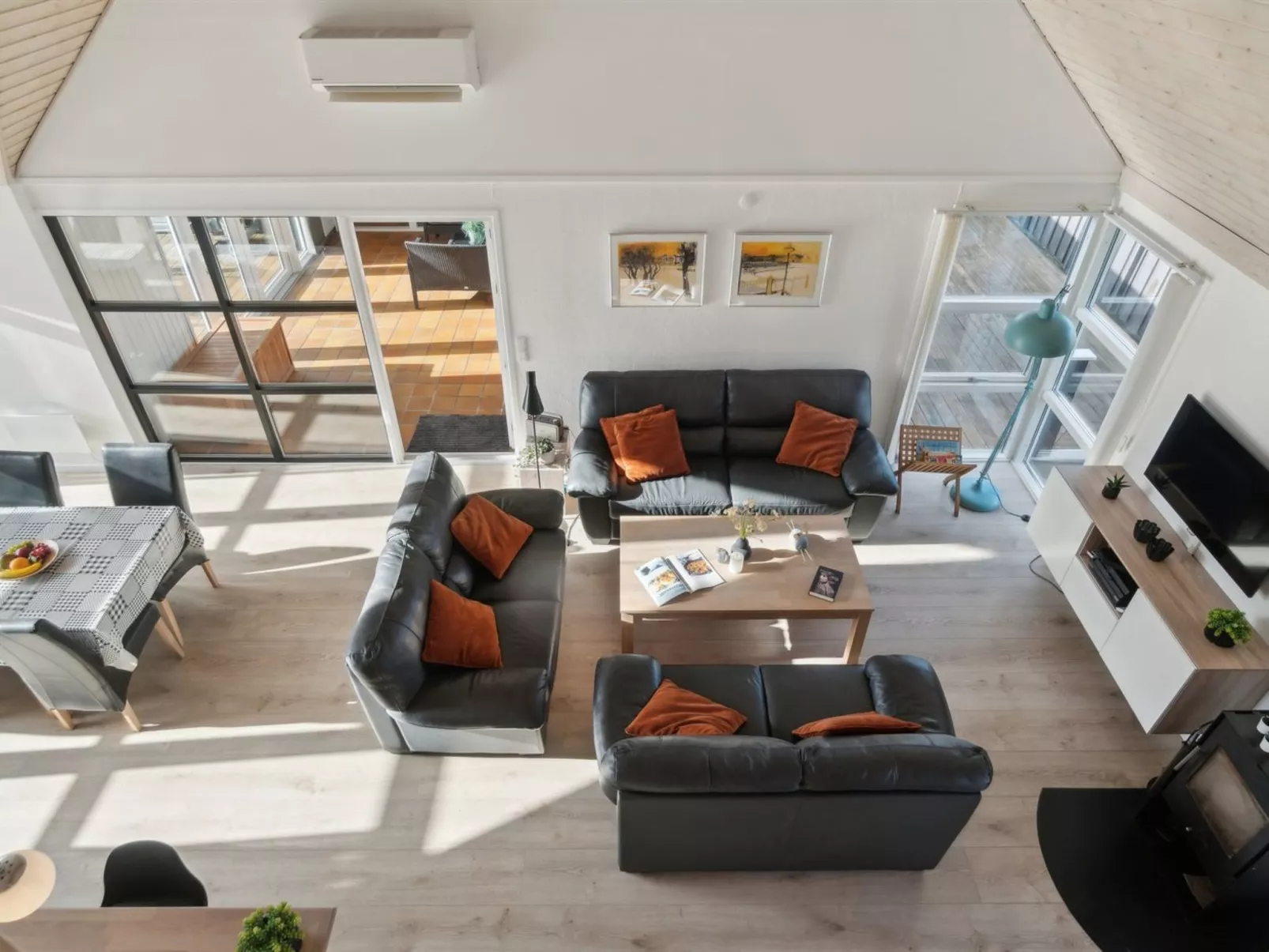 "Soeren" - 300m from the sea-Drinnen