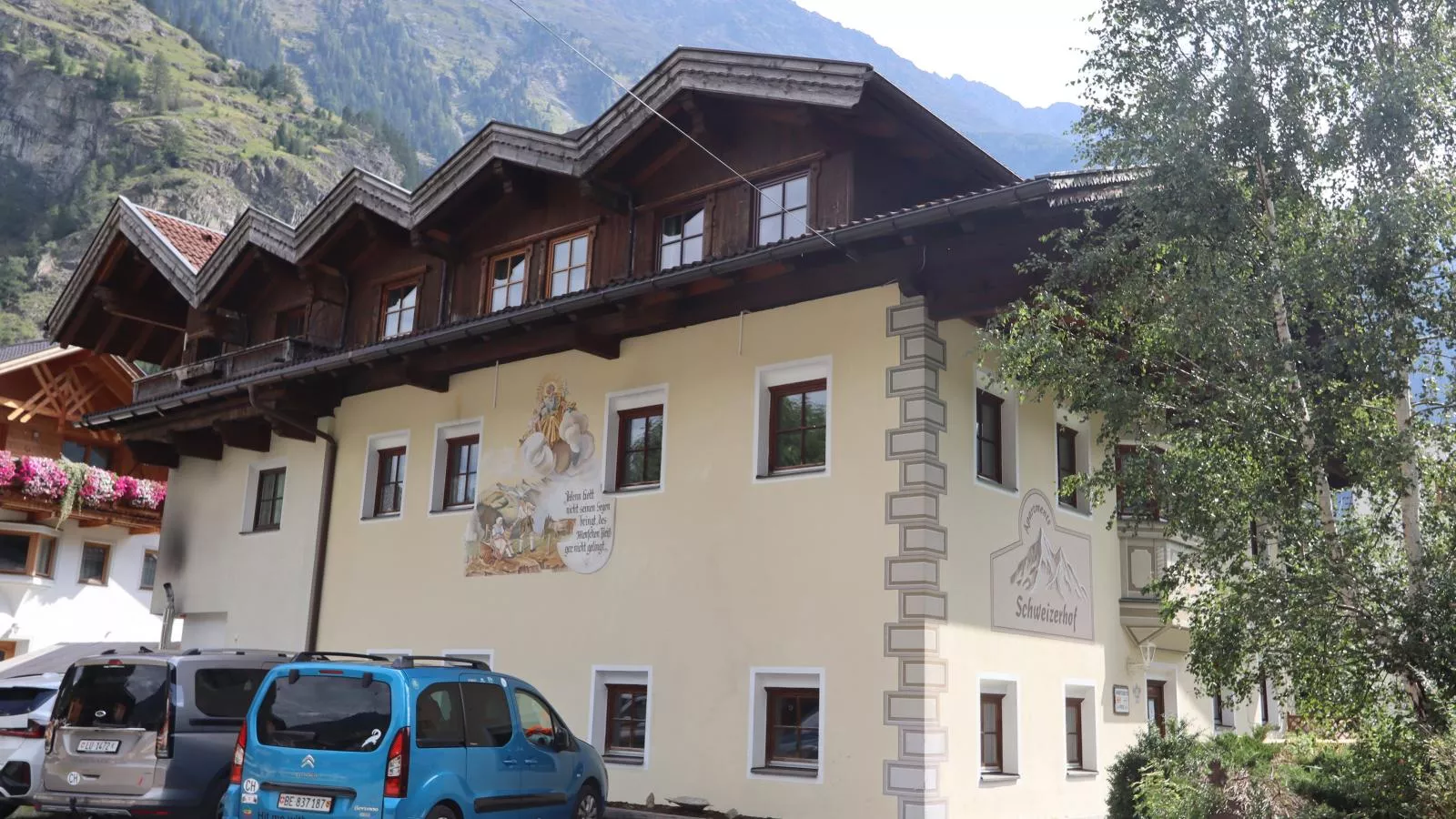 Schweizerhof Apfelrose-Exterior summer