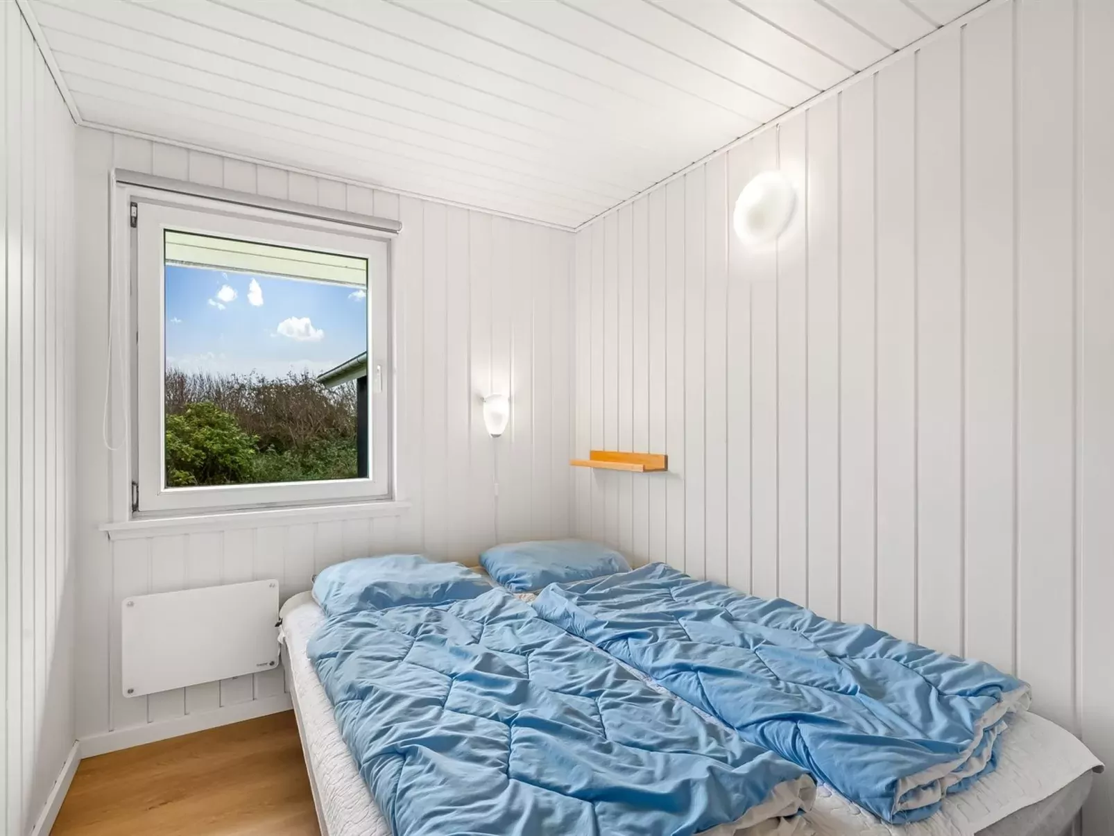 "Eftim" - 500m from the sea-Drinnen