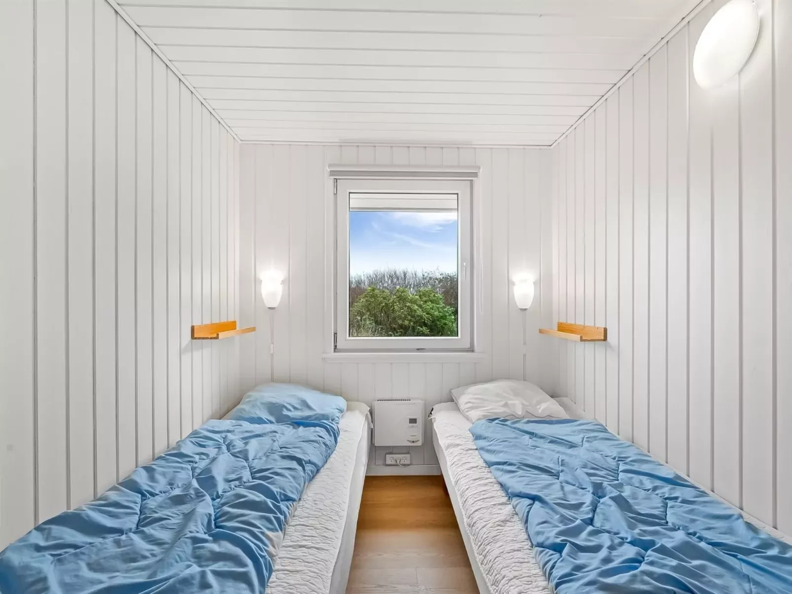 "Eftim" - 500m from the sea-Drinnen