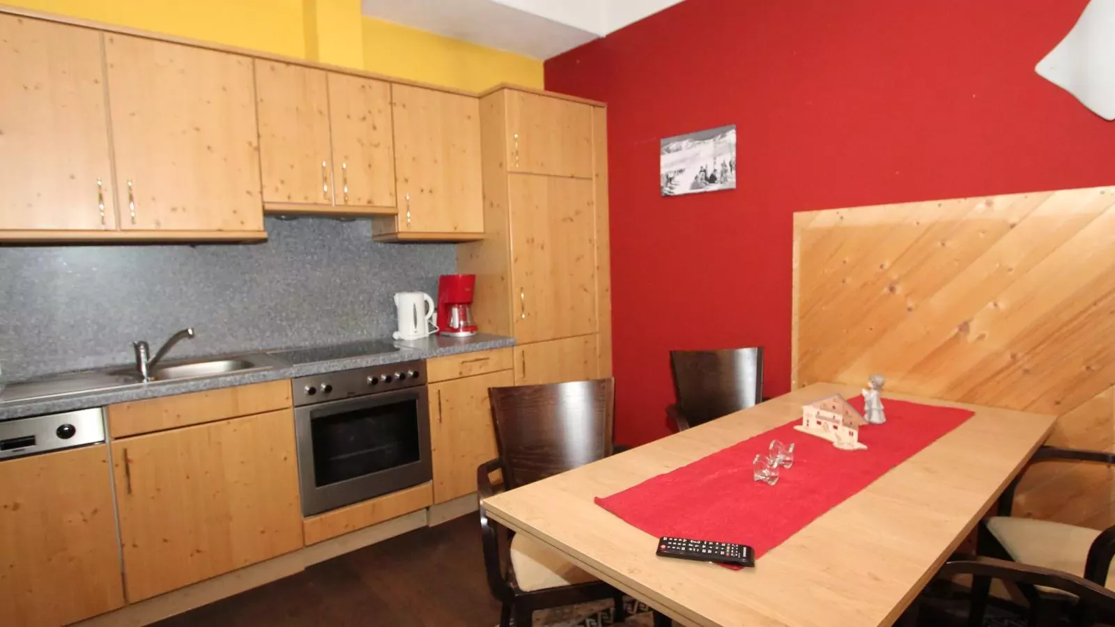 Schweizerhof Edelweiß-Kitchen