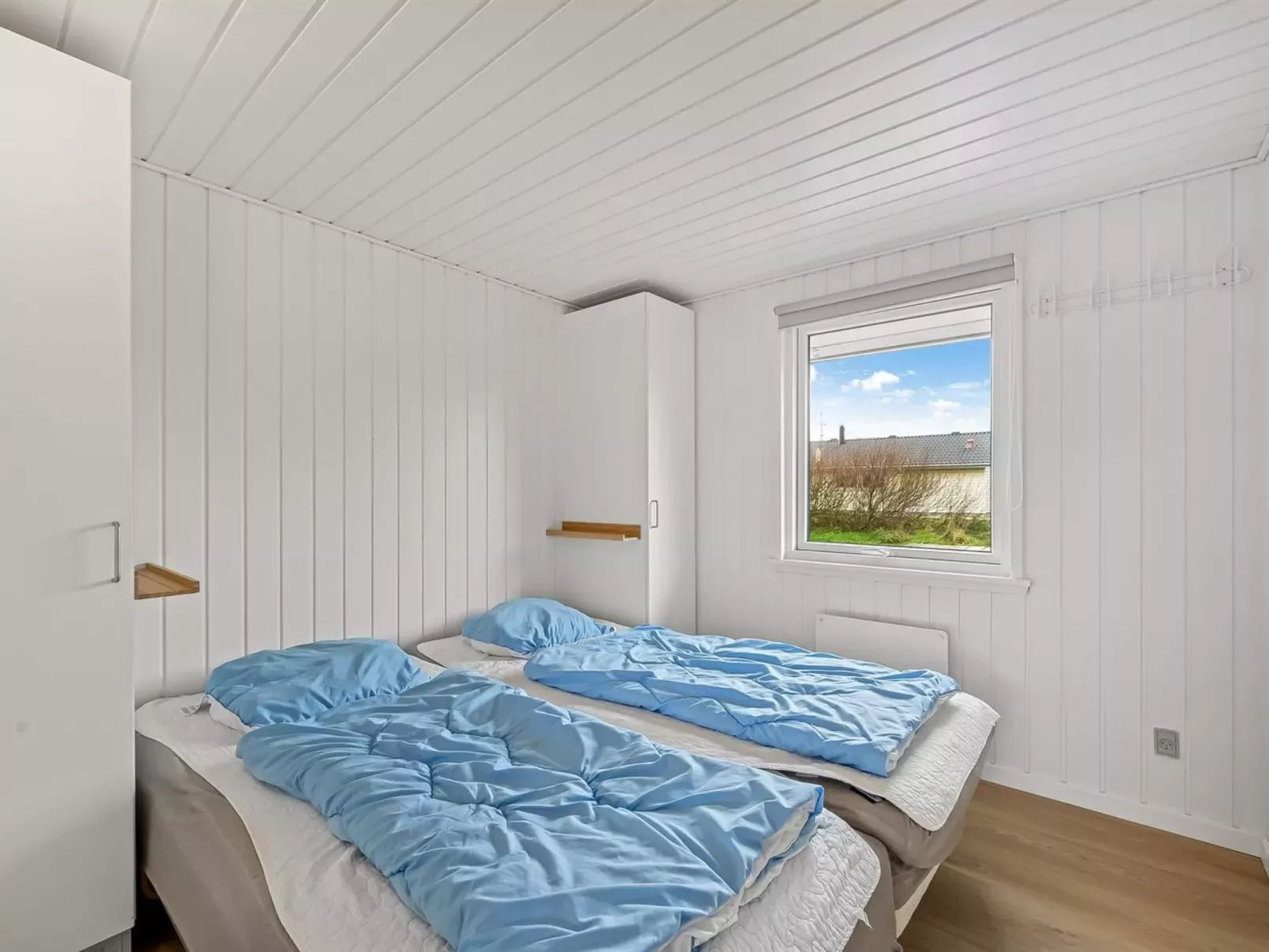 "Eftim" - 500m from the sea-Drinnen