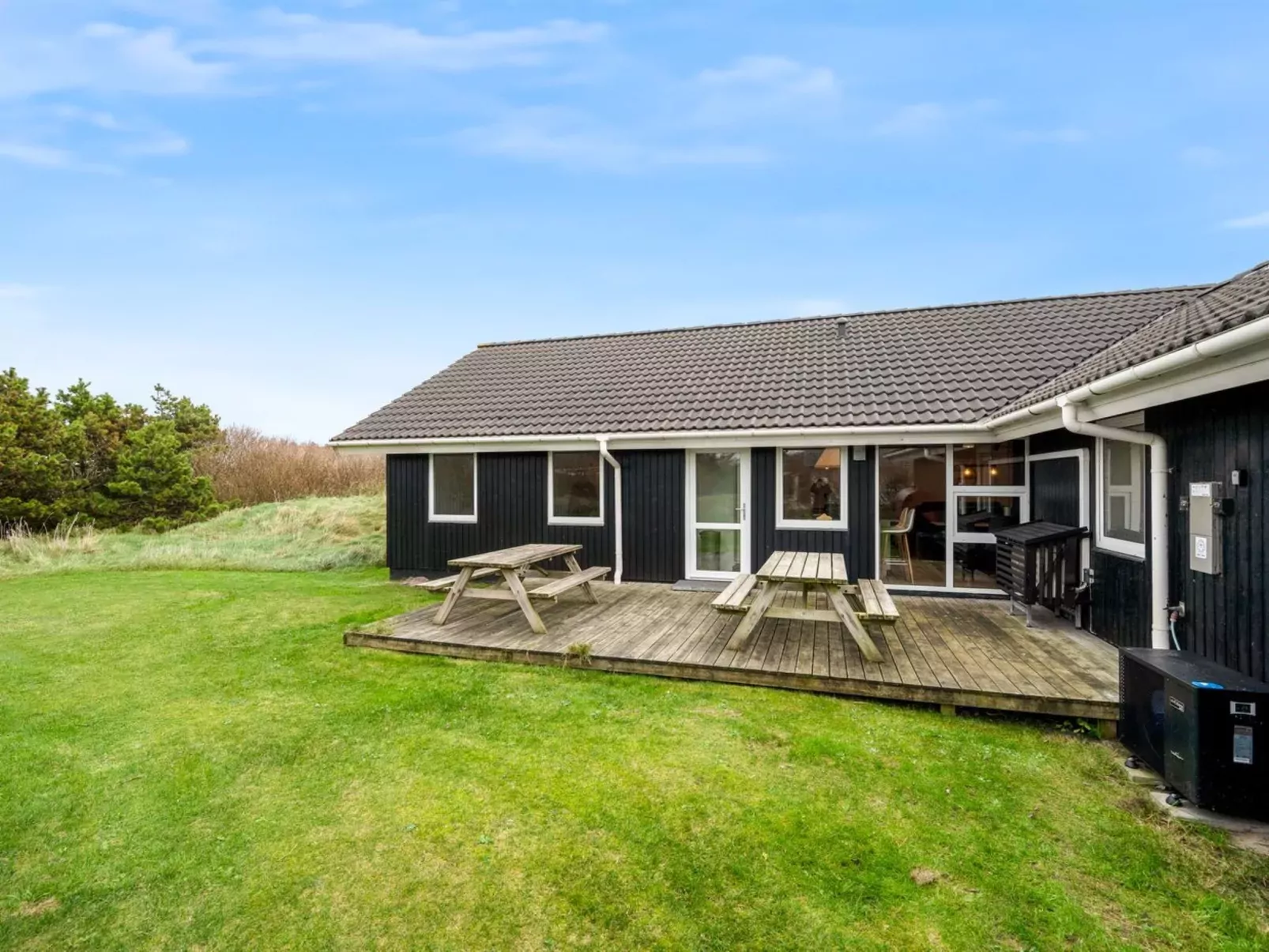 "Eftim" - 500m from the sea-Draußen