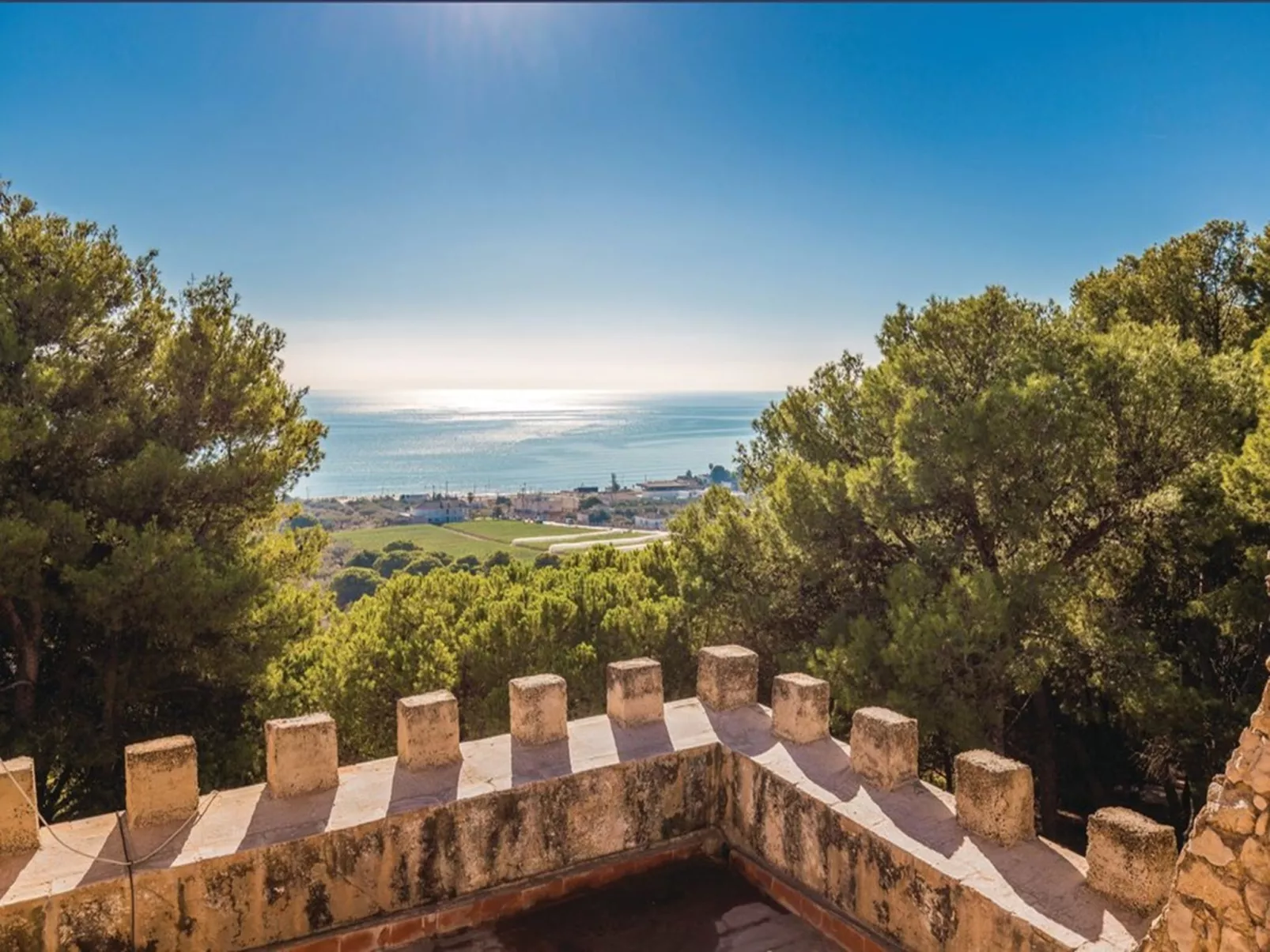 Torre Morralla-Outside