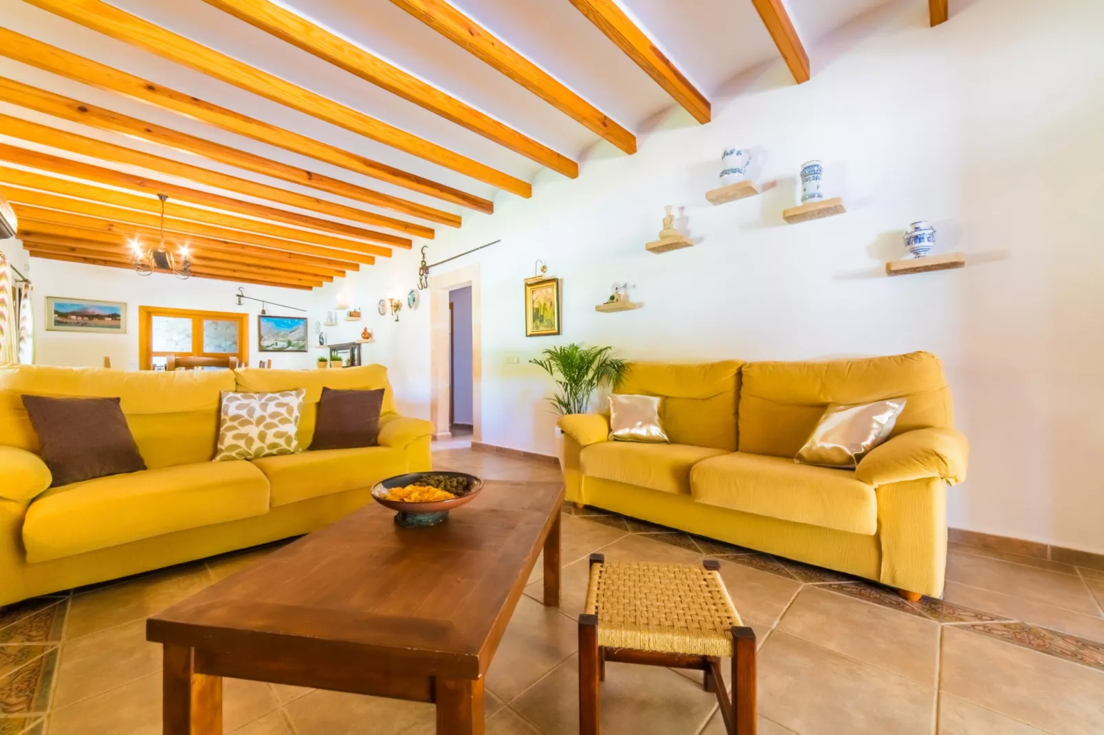Es Moli-Living room