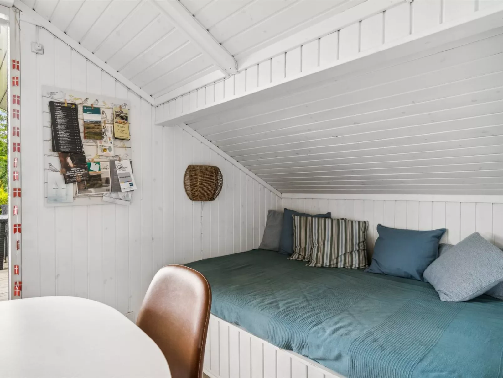 "Lauha" - 400m from the sea-Inside
