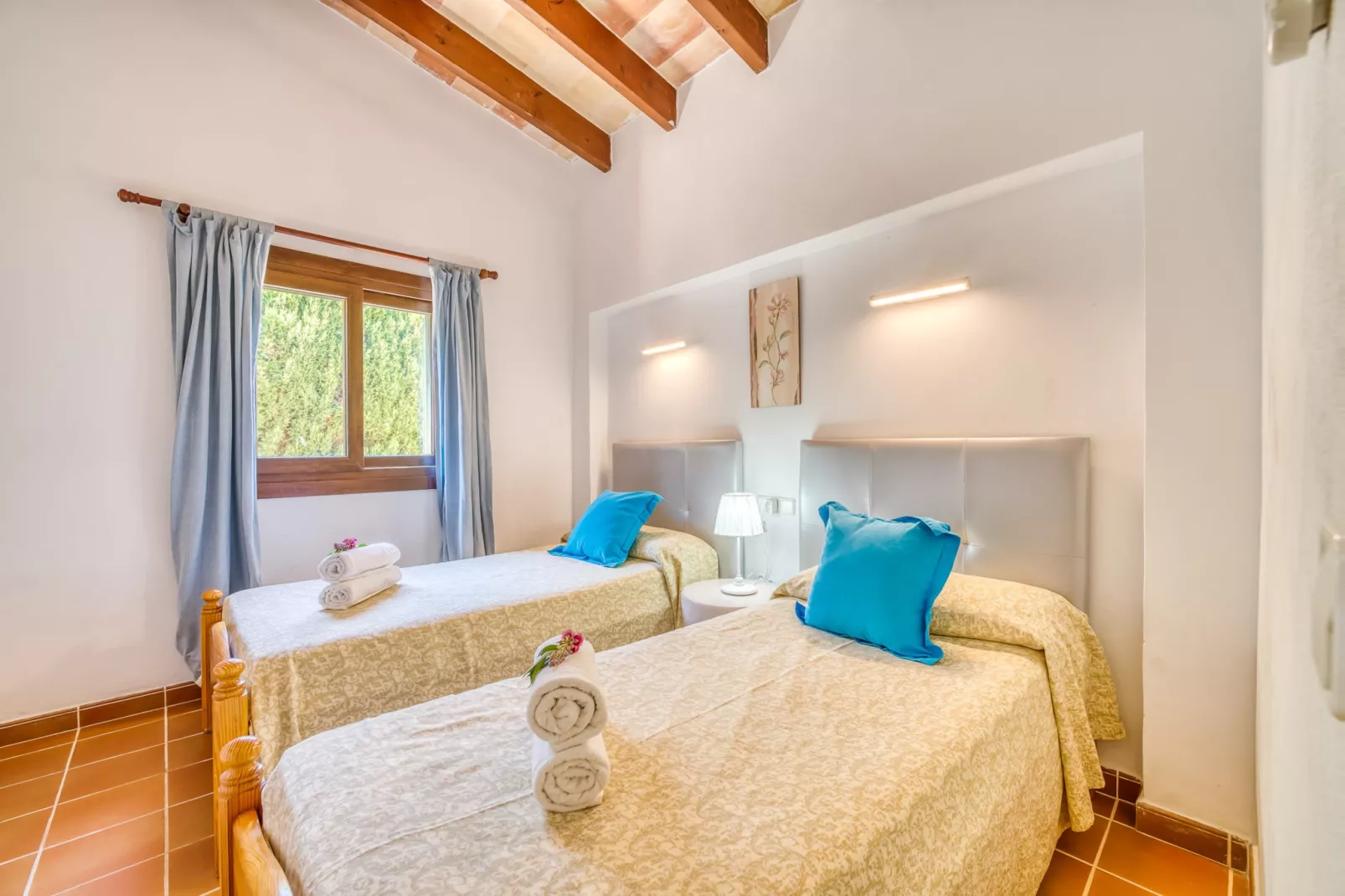 Ses Rotes-Schlafzimmer