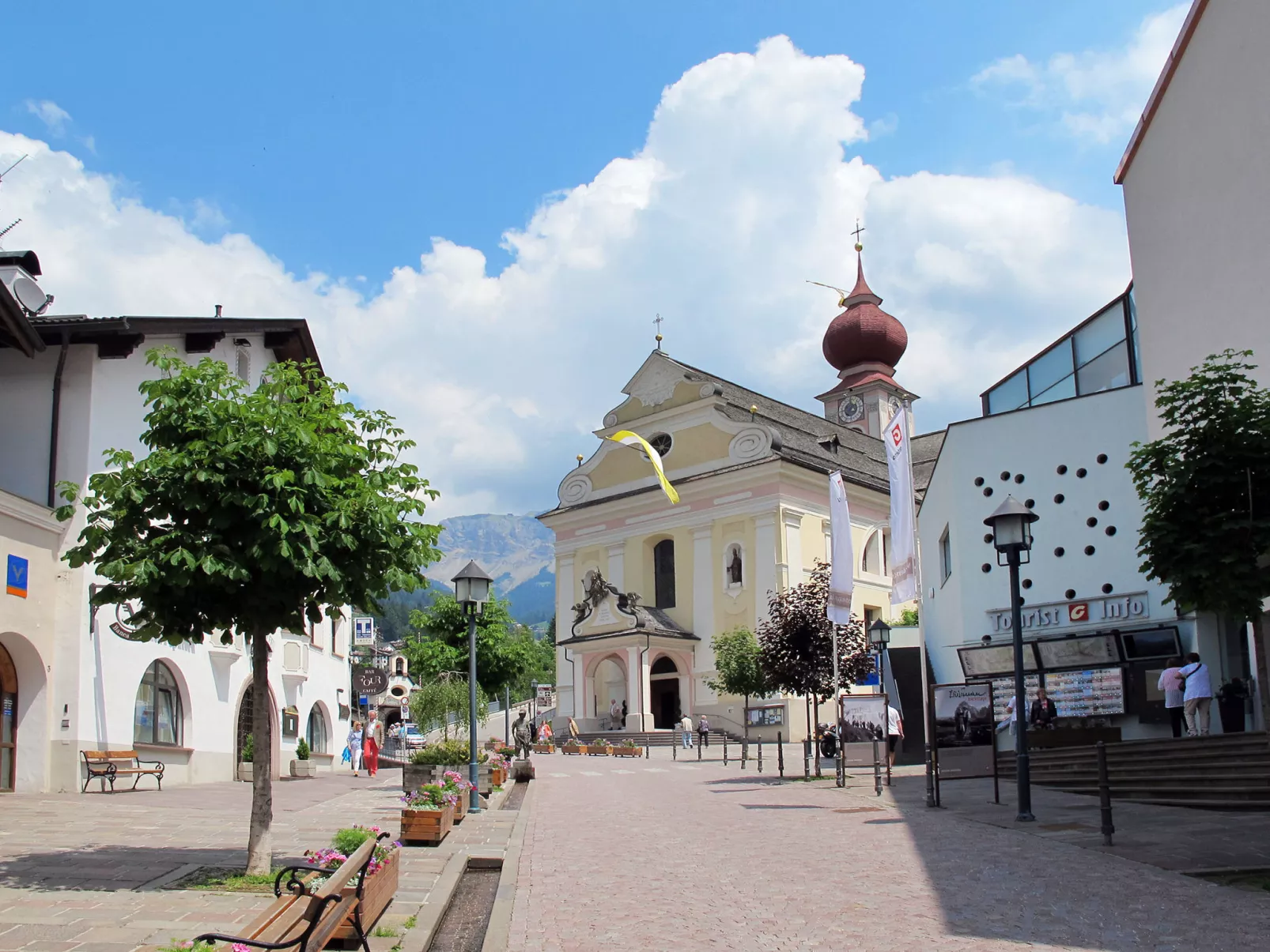 Kostner-Area