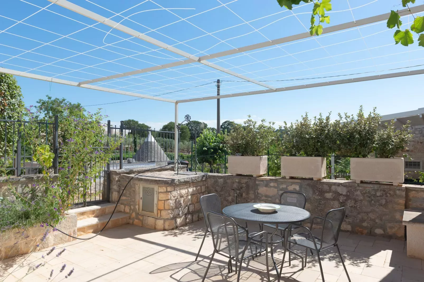Trulli Cesare in Locorotondo-Terrassenbalkon