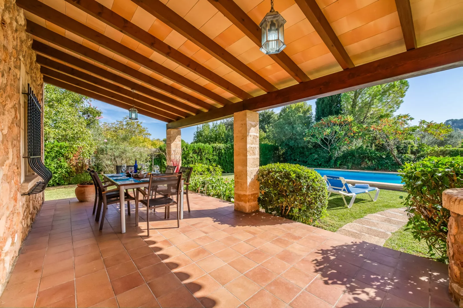 Navarro-Terrasse